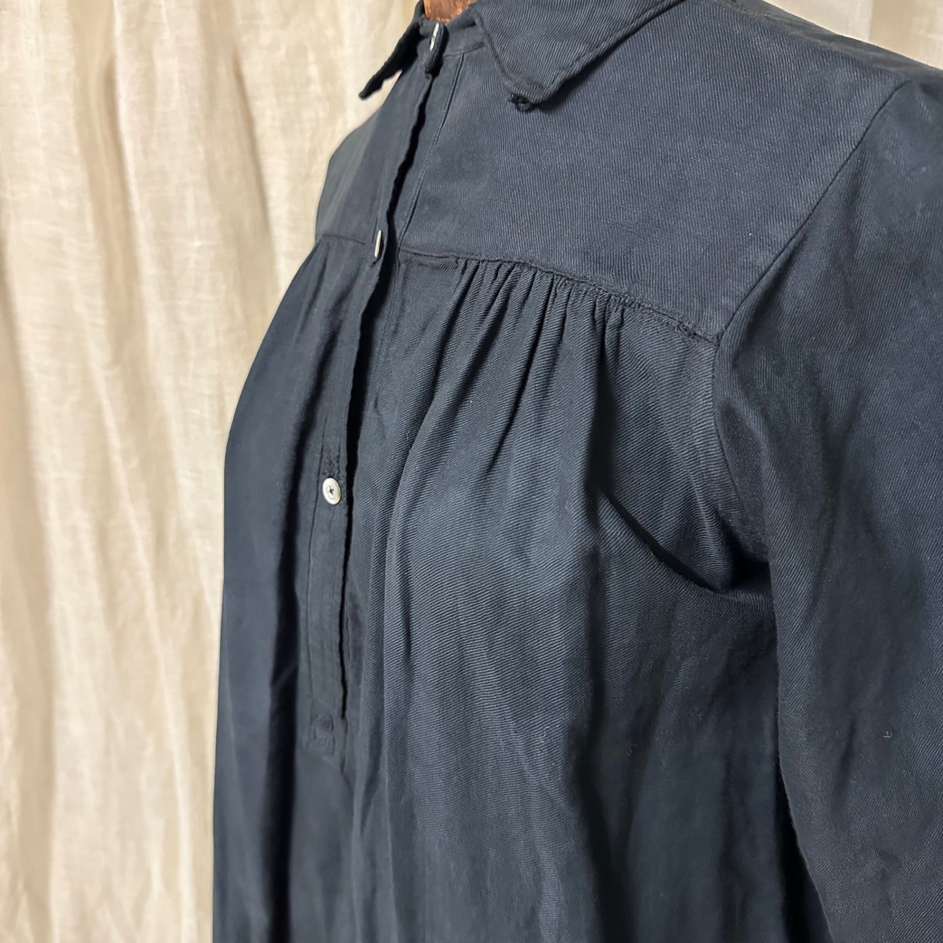 Euro Vintage(ヨーロッパヴィンテージ) Slowly_20's cotton gathered shirt dress/コットンギャザーシャツワンピース　後染め加工リメイク 表記なし(Mサイズ程度) ブラック