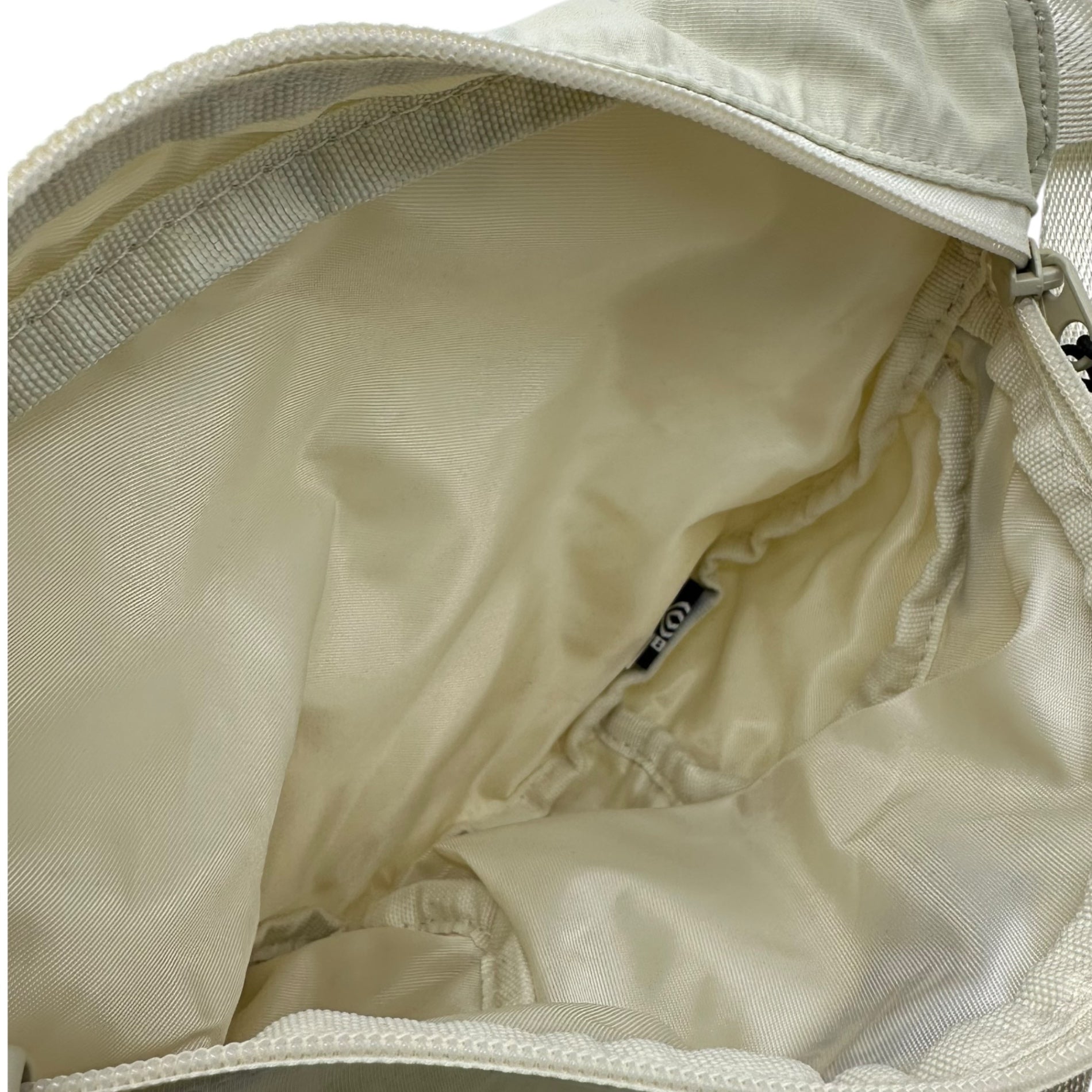 UMBRO(アンブロ) FREAK'S STORE Logo Body Bag フリークス ストア 別注 ロゴ ボディ バッグ アイボリー ショルダー