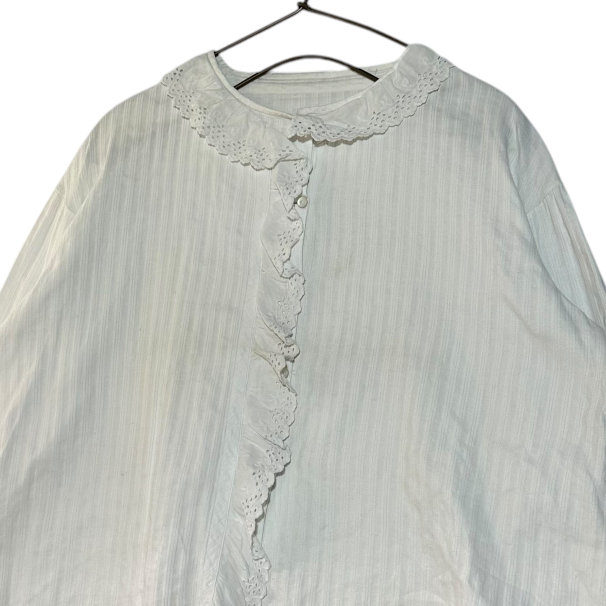 Euro vintage(ヨーロッパヴィンテージ) Vintage Cutwork Lace Long Sleeve Stripe Blouse ヴィンテージ カットワーク レース 長袖 ストライプ ブラウス FREE ホワイト 裾にネーム刺繍有