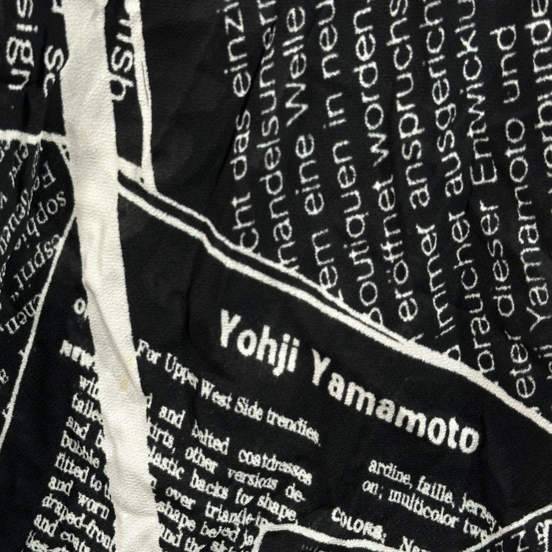 Y's(ワイズ) Newspaper Print Rayon Sleeveless Blouse ニュースペーパー プリント レーヨン ノースリーブ ブラウス YY-B23-225 3 ブラック×ホワイト