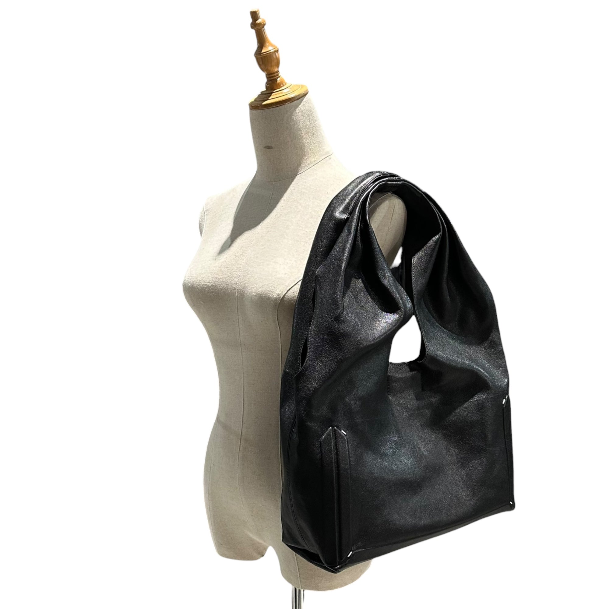 MAISON MARGIELA(メゾンマルジェラ) 26SS BOX BAG MEDIUM ボックス バッグ ミディアム SB2WD0103 ブラック 肩掛け トート