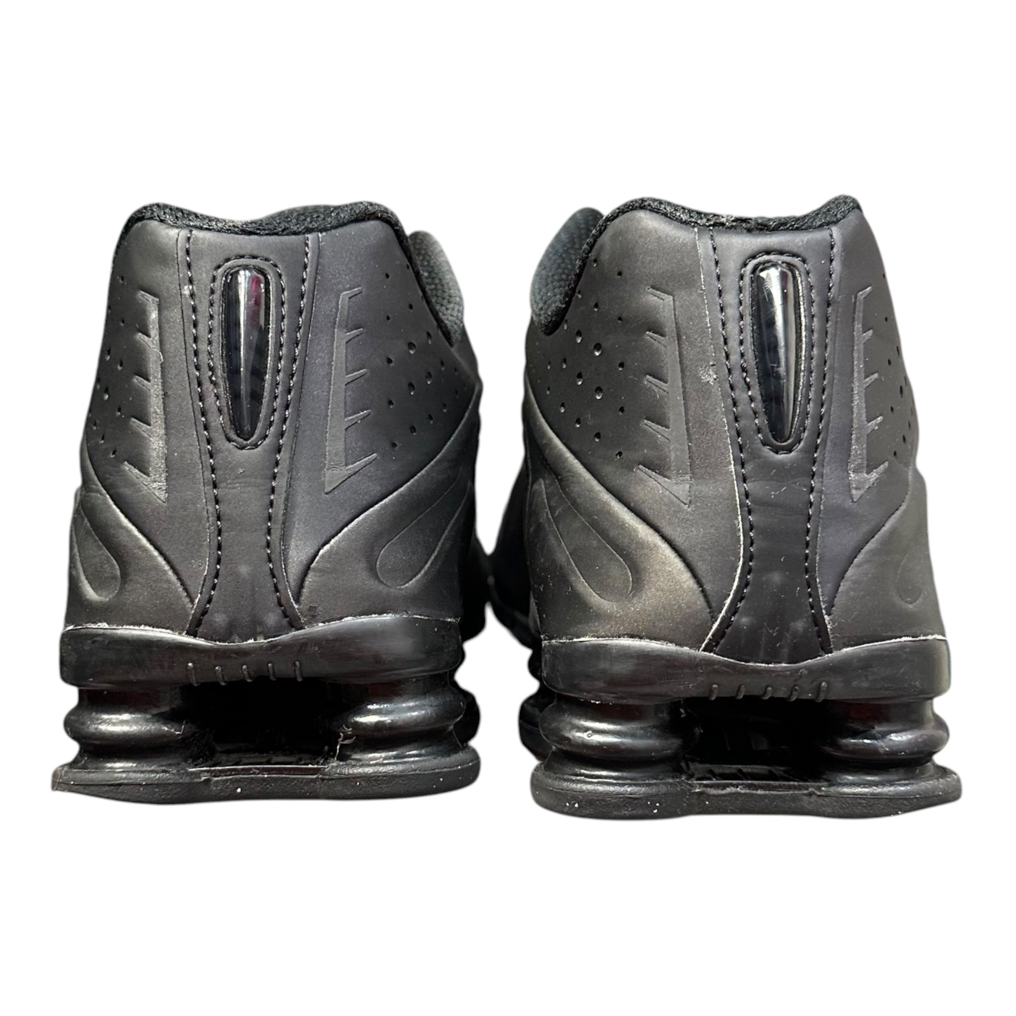 NIKE(ナイキ) Shox R4 "Black/Bright Crimson" ショックス スニーカー HQ1988-001 28.5cm ブラウン