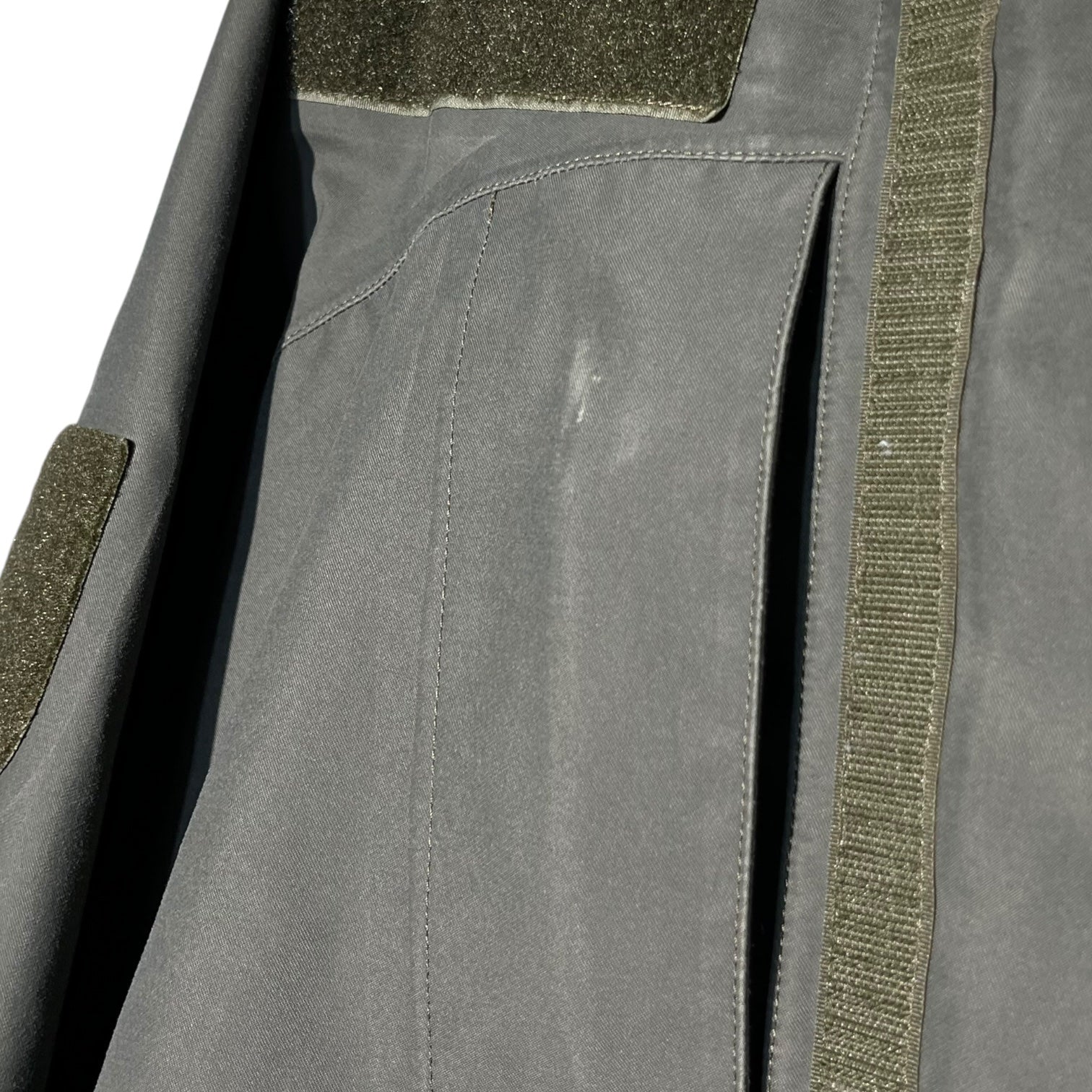 MILITARY(ミリタリー) Austrian Army Ripstop Gore-Tex Jacket オーストリア軍 リップストップ ゴアテックス ジャケット 88u.92 III/IV XL程度 カーキ