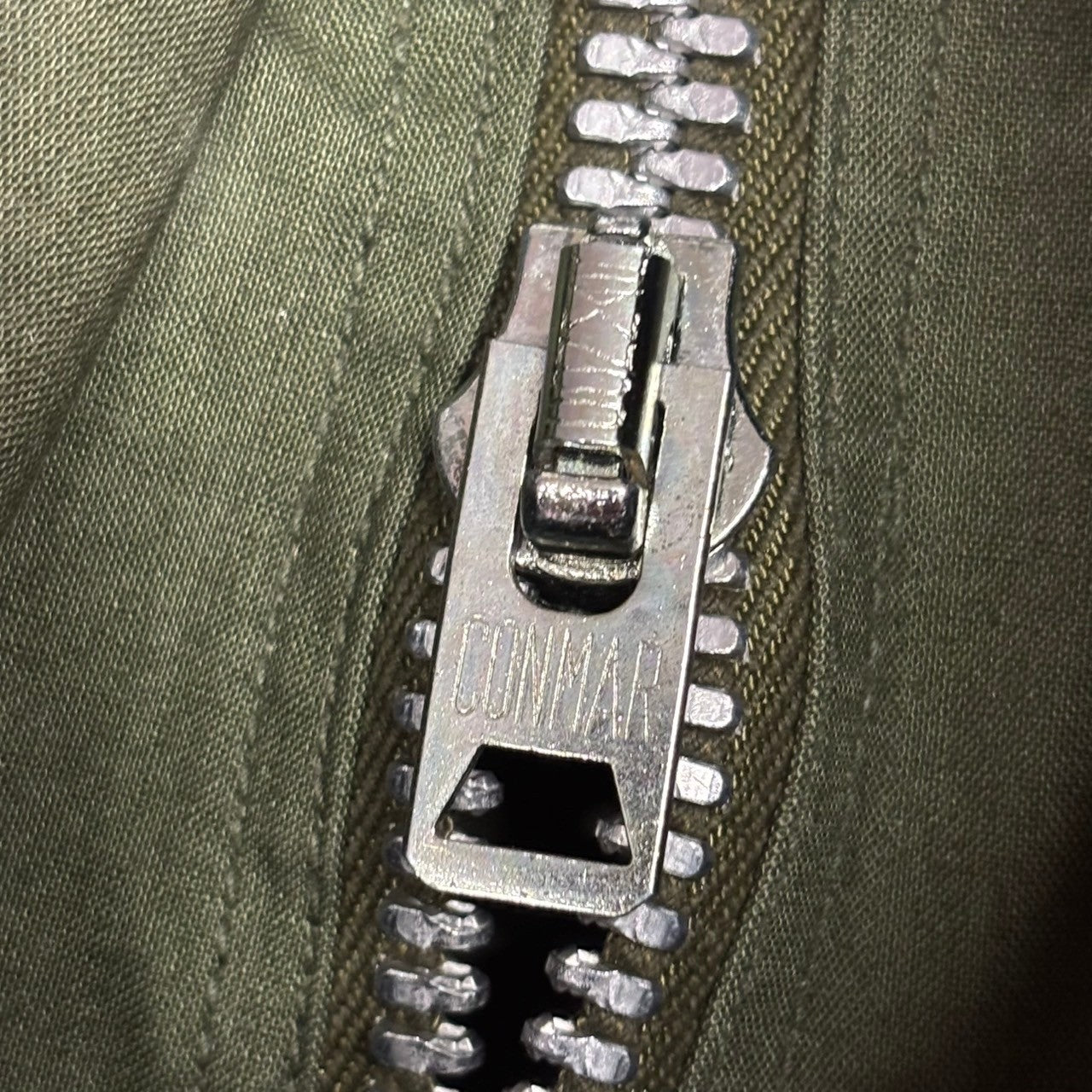 US NAVY(アメリカ海軍) 60's OVERALLS WET WEATHER ウェット ウェザー オーバーオール 8405-268-8038 SMALL カーキ 60年代 USN パンツ  ヴィンテージ デッキクルーCONMAR アルミジップ