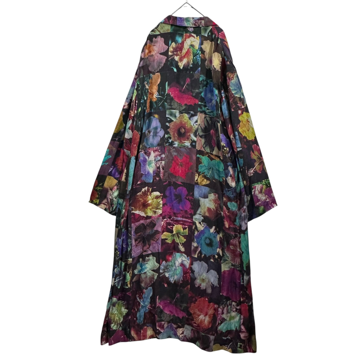 YOHJI YAMAMOTO POUR HOMME(ヨウジヤマモトプールオム) 2022SS Floral-Encyclopedia Long Jacket & Pants Setup 花図鑑 ロング シルク ジャケット パンツ セットアップ JKT：HG-J52-435 PT：HG-P98-435 JKT:3 PT:2 マルチカラー 折フラップ サルエル セットアップ販売 22SS コレクション着用アイテム