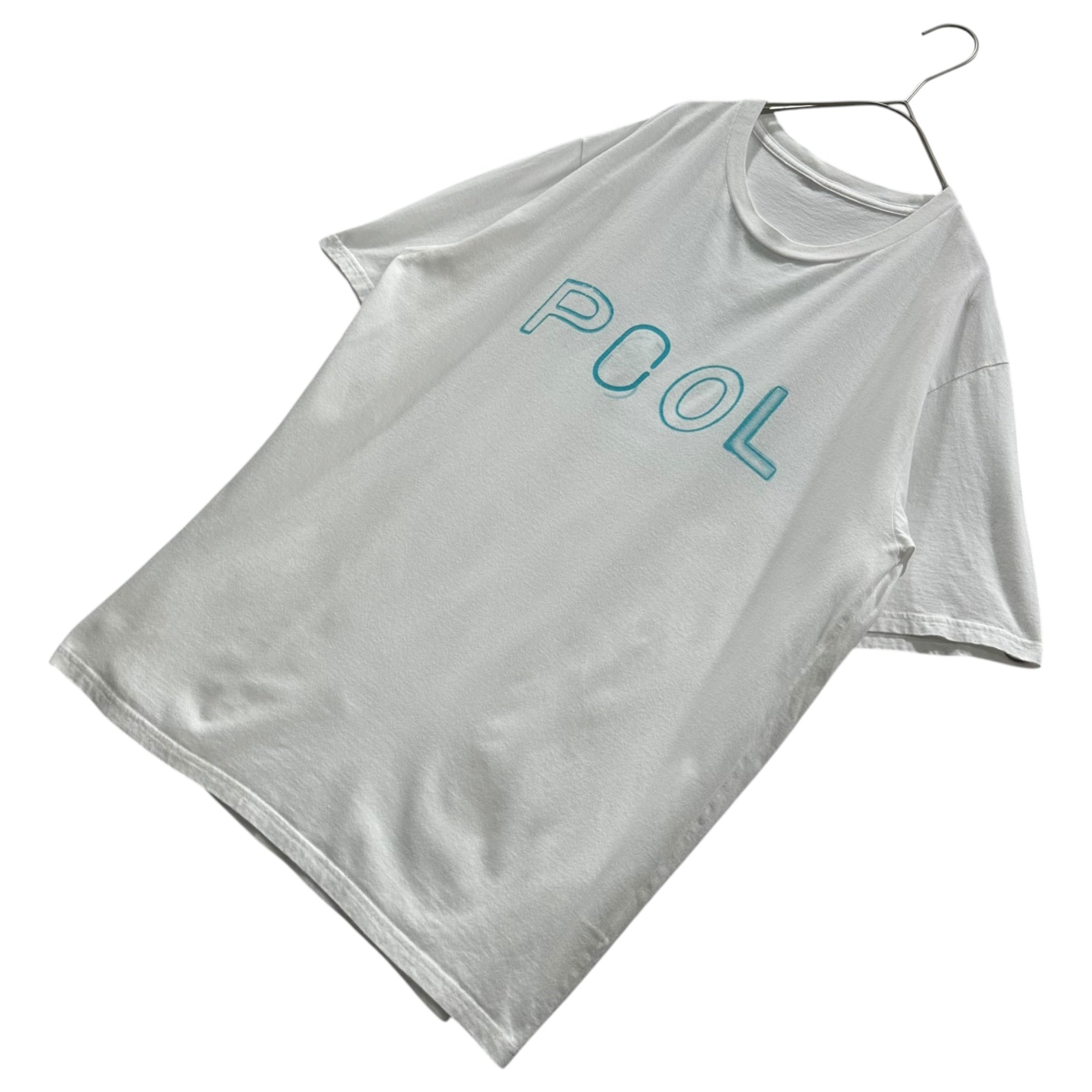 THE POOL AOYMA (ザプールアオヤマ) Neon logo Graphic print s/s T-shirt ネオン ロゴ グラフィック プリント 半袖 Tシャツ Ｌ ホワイト×ライトブルー