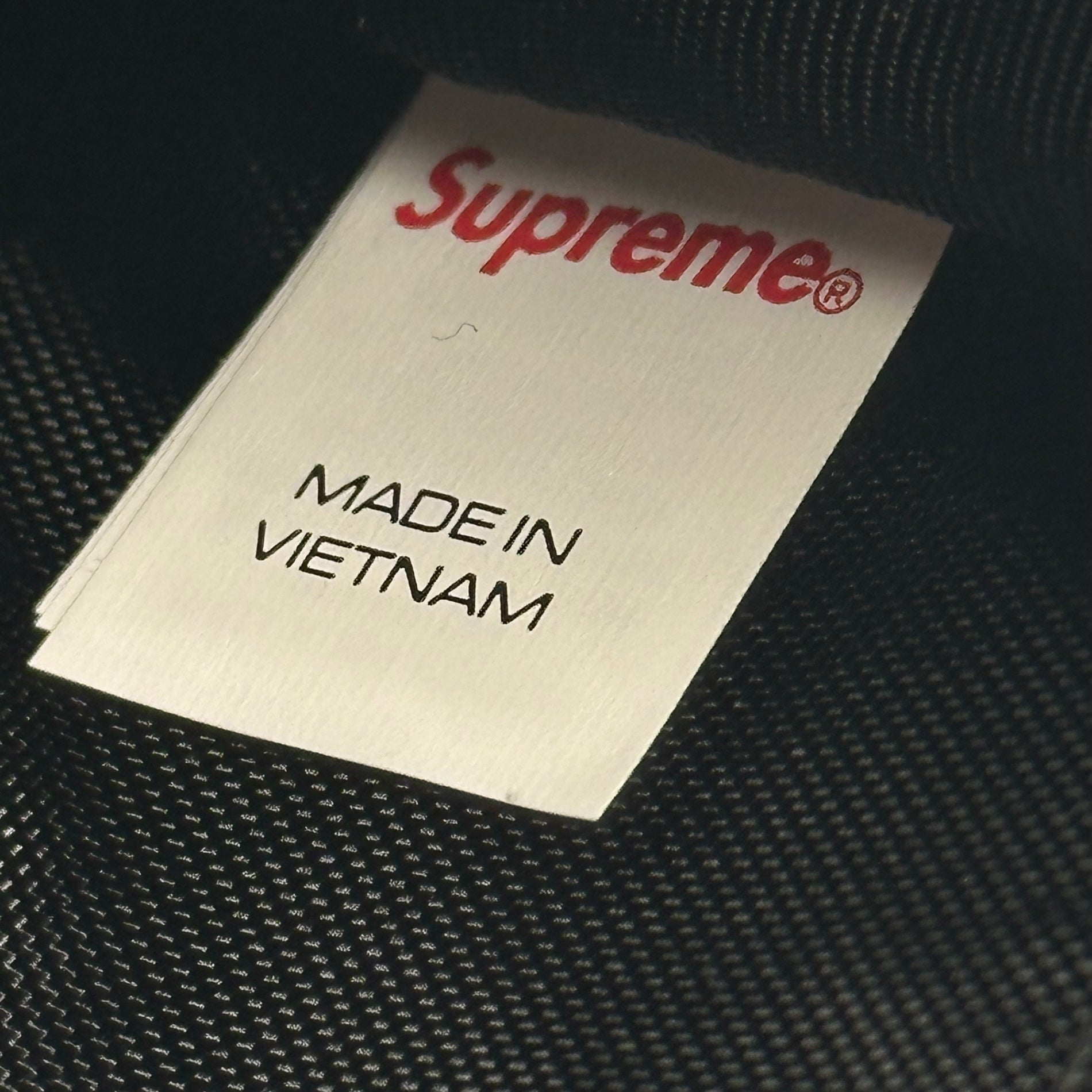 SUPREME(シュプリーム) 26SS Mini Duffle Bag Red Camo ミニ ダッフル バッグ レッド カモ レッド×ホワイト×ブラック