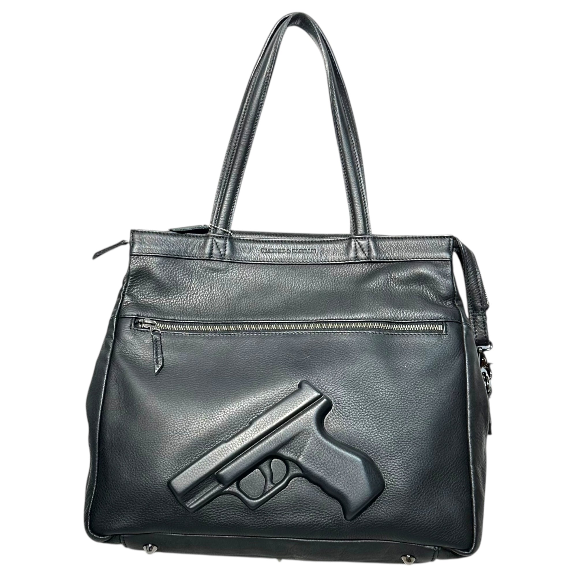 VLIEGER & VANDAM(フリーガーアンドファンダム) Pistol Embossed Leather Tote Bag ピストル 型押し レザー トート バッグ ブラック