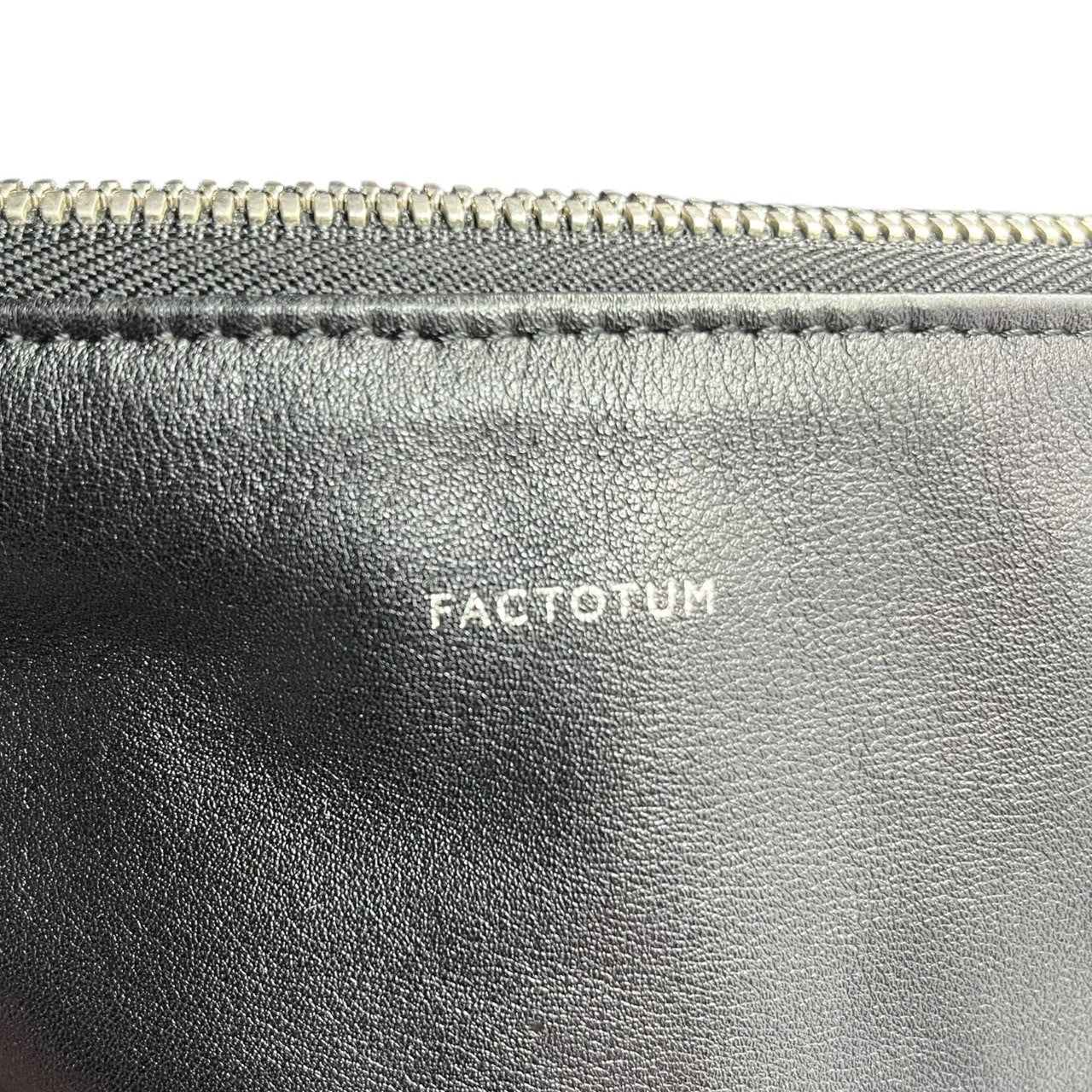 FACTOTUM(ファクトタム) Calfskin fringe shoulder bag カーフ レザー フリンジ ショルダー バッグ ブラック 参考定価30,800円