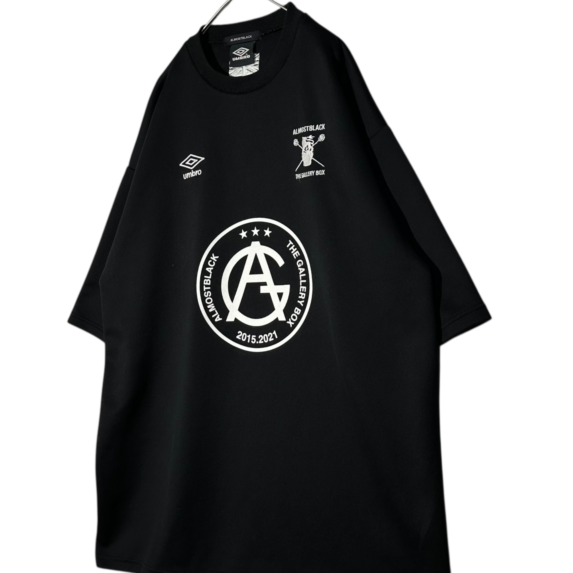 UMBRO × ALMOSTBLACK × THE GALLERY BOX(アンブロ × オールモストブラック × ザ ギャラリー ボックス) 22AW Triple collaboration game shirt T-shirt トリプル コラボ ゲームシャツ Tシャツ 22AW-CS11 3(L程度) ブラック×ホワイト