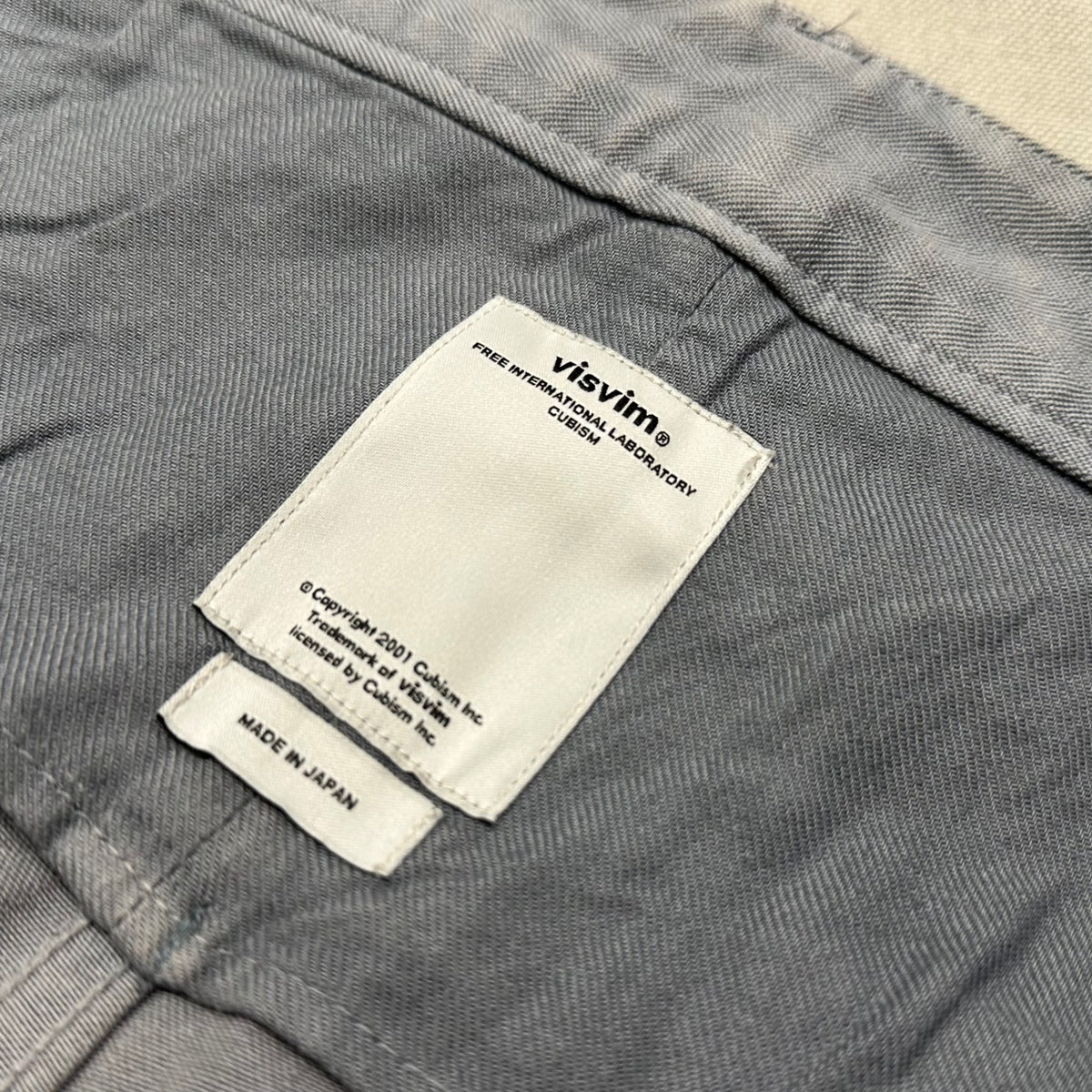 VISVIM(ビズビム/ヴィズヴィム) 2017SS Hook-Button Herringbone Straight Chino Pants フック ボタン ヘリンボーン ストレート チノ パンツ 0117205008009 2 グレー