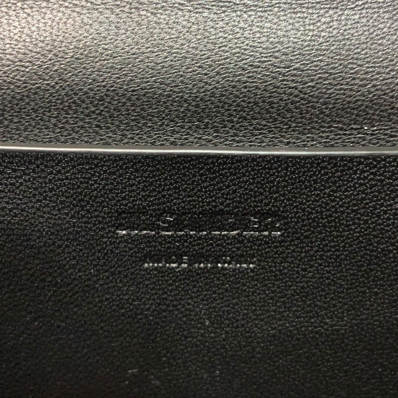 JIL SANDER(ジルサンダー) SLING SHOULDER BAG small size leather shoulder bag スリング ショルダーバッグ  J07WG0006 P4848 ブラック スモールサイズレザーショルダーバッグ　参考定価188,000円＋TAX