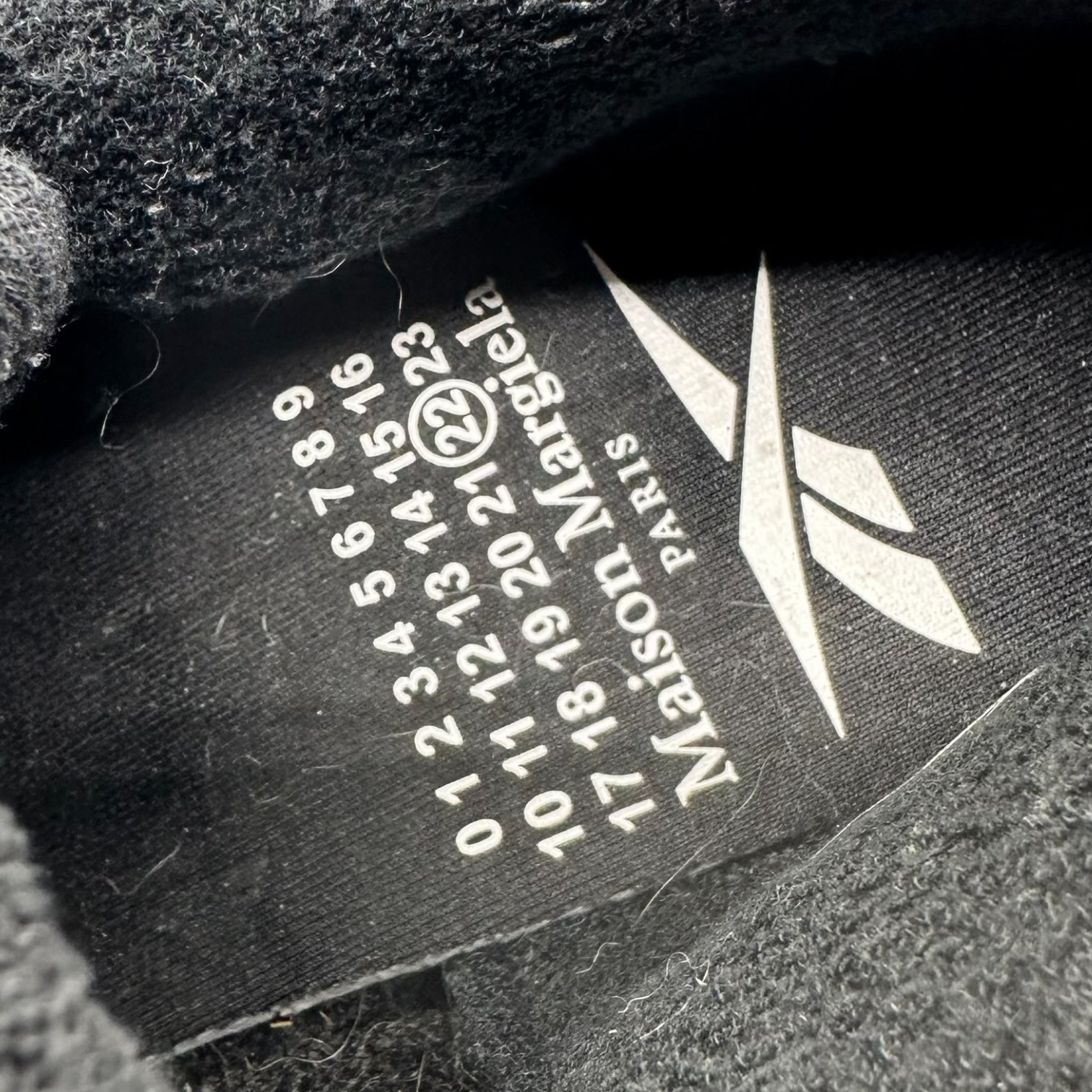 MAISON MARGIELA×Reebok(メゾンマルジェラ×リーボック) Project 0 CL Memory Of "Black" プロジェクト 0 クラシック メモリー オブ GW5014 24cm ブラック コラボ スニーカー