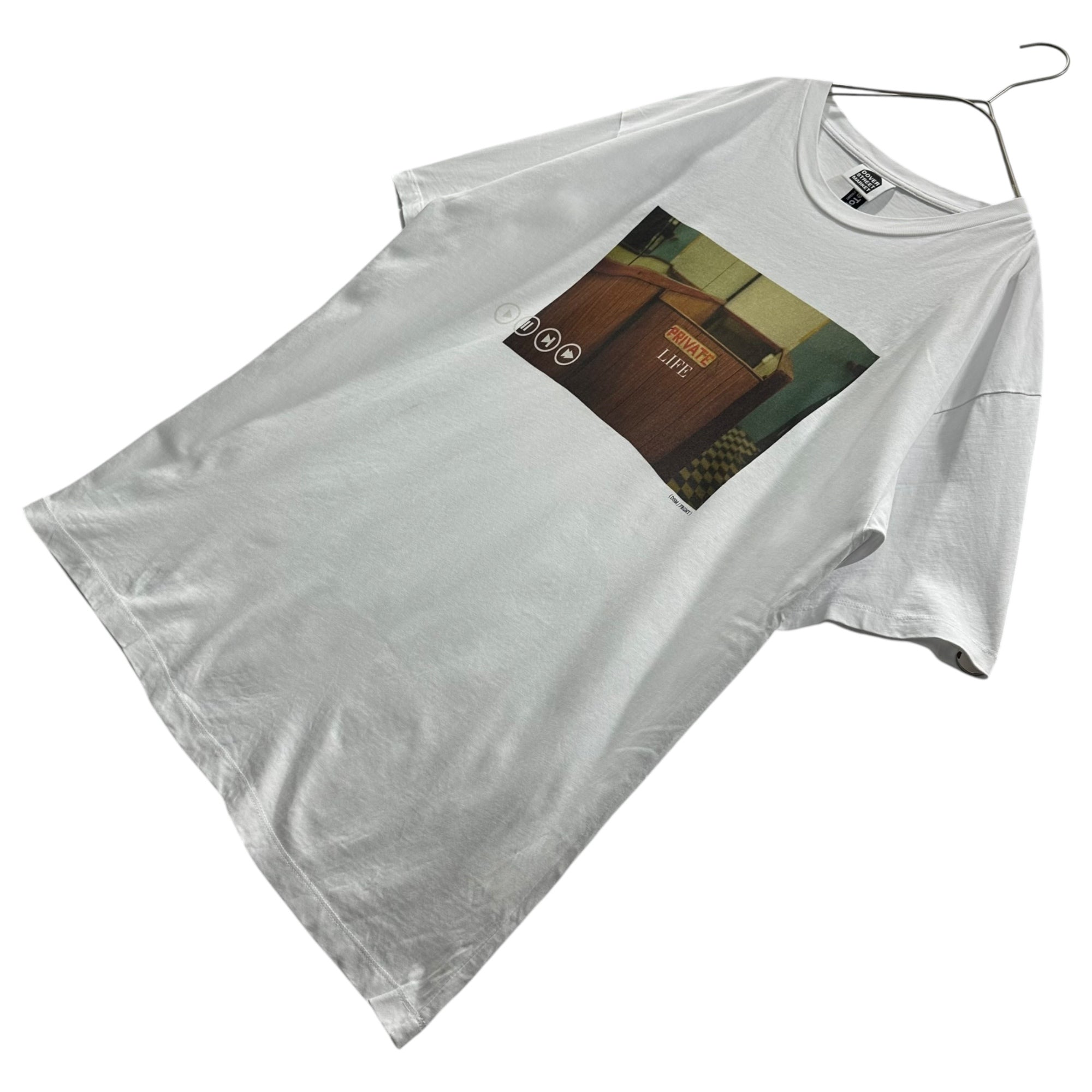 DOVER STREET MARKET×FRAGMENT DESIGN(ドーバーストリートマーケット×フラグメントデザイン) "TableTop" PRIVATE LIFE Tee プリント Tシャツ XL ホワイト