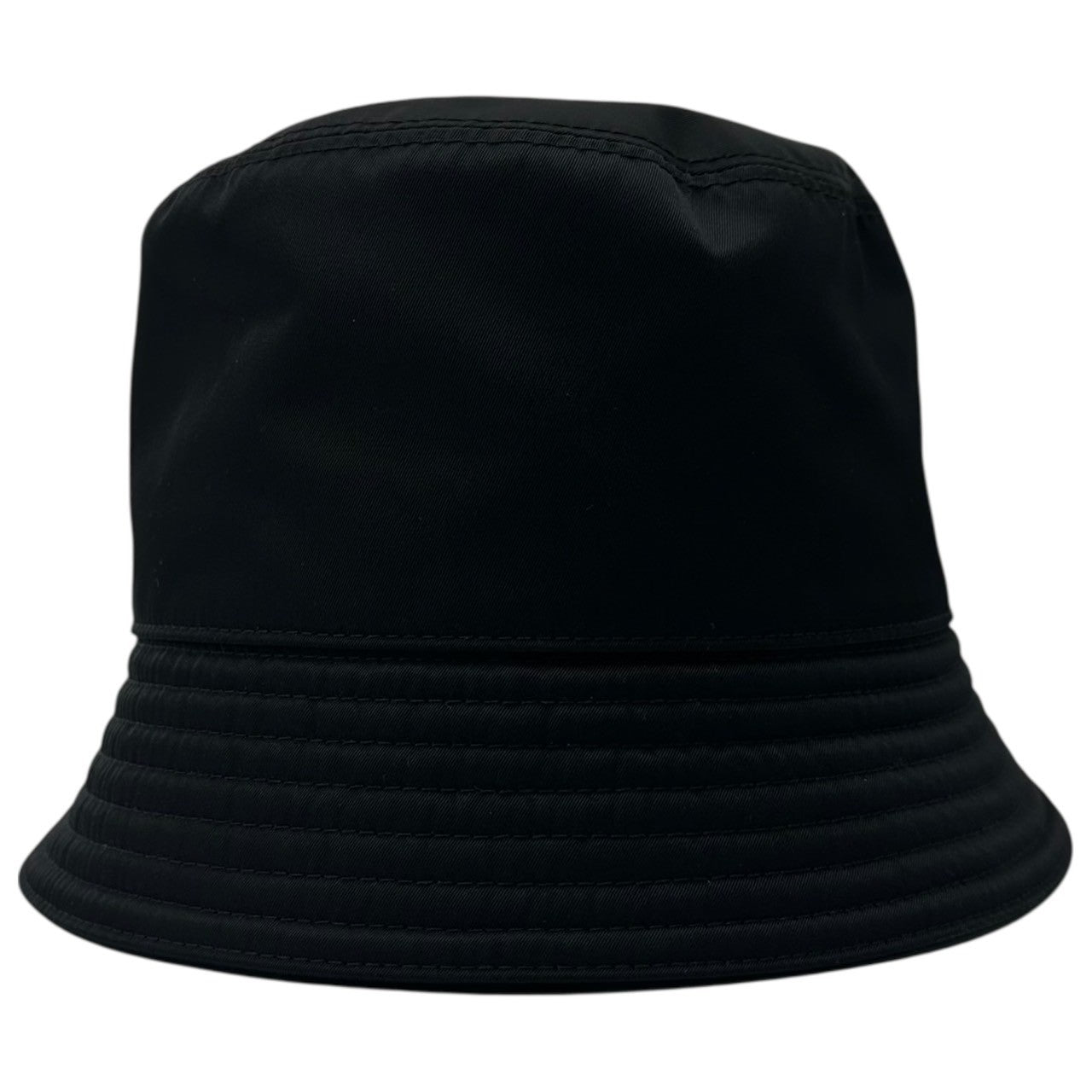 PRADA(プラダ) 2023 "RE-NYLON" Triangle Logo Bucket Hat トライアングル ロゴ リナイロン バケット ハット 2HC137 M ブラック 帽子