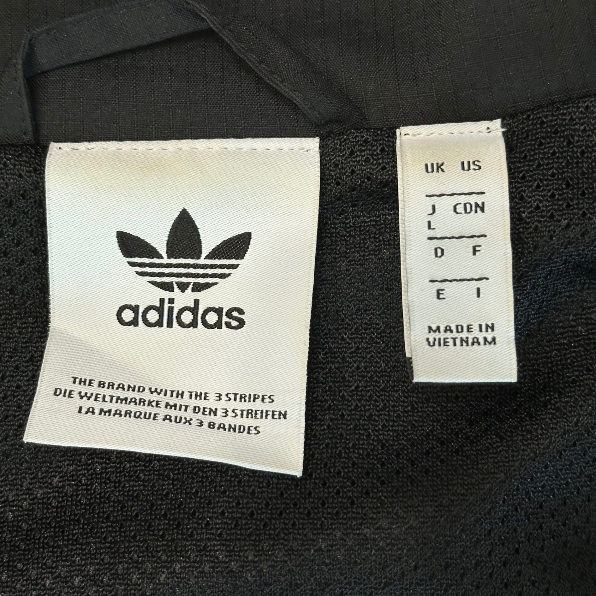 adidas(アディダス) LOCK UP TRACK TOP ナイロン トラック ジャケット FM9881 L ブラック ジャージ