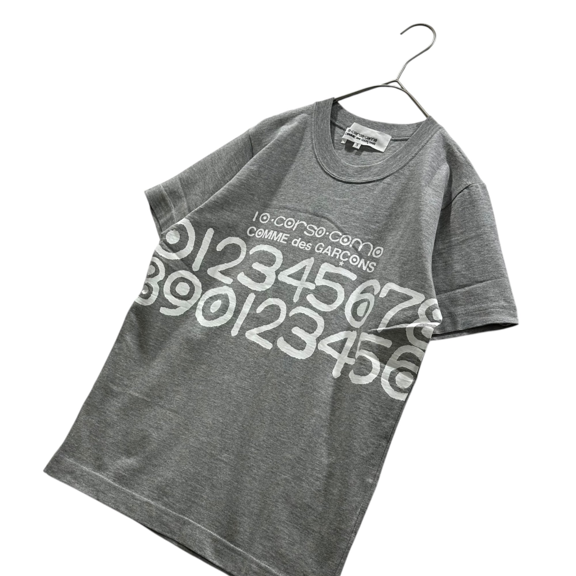 10 corso como COMME des GARCONS(ディエチコルソコモ コムデギャルソン) 2005AW Brand Logo Graphic S/S T-Shirt ブランドロゴ グラフィック 半袖 Tシャツ OK-T101 S グレー×ホワイト