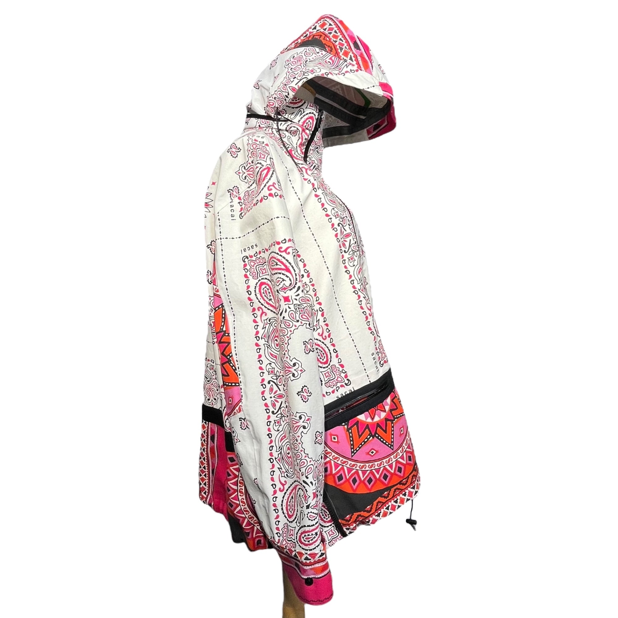 sacai(サカイ) 22SS Bandana Print Paisley Mountain Hood Jacket バンダナプリント ペイズリー マウンテン フード ジャケット ブルゾン 22-02686M 2(M) ホワイト×ピンク