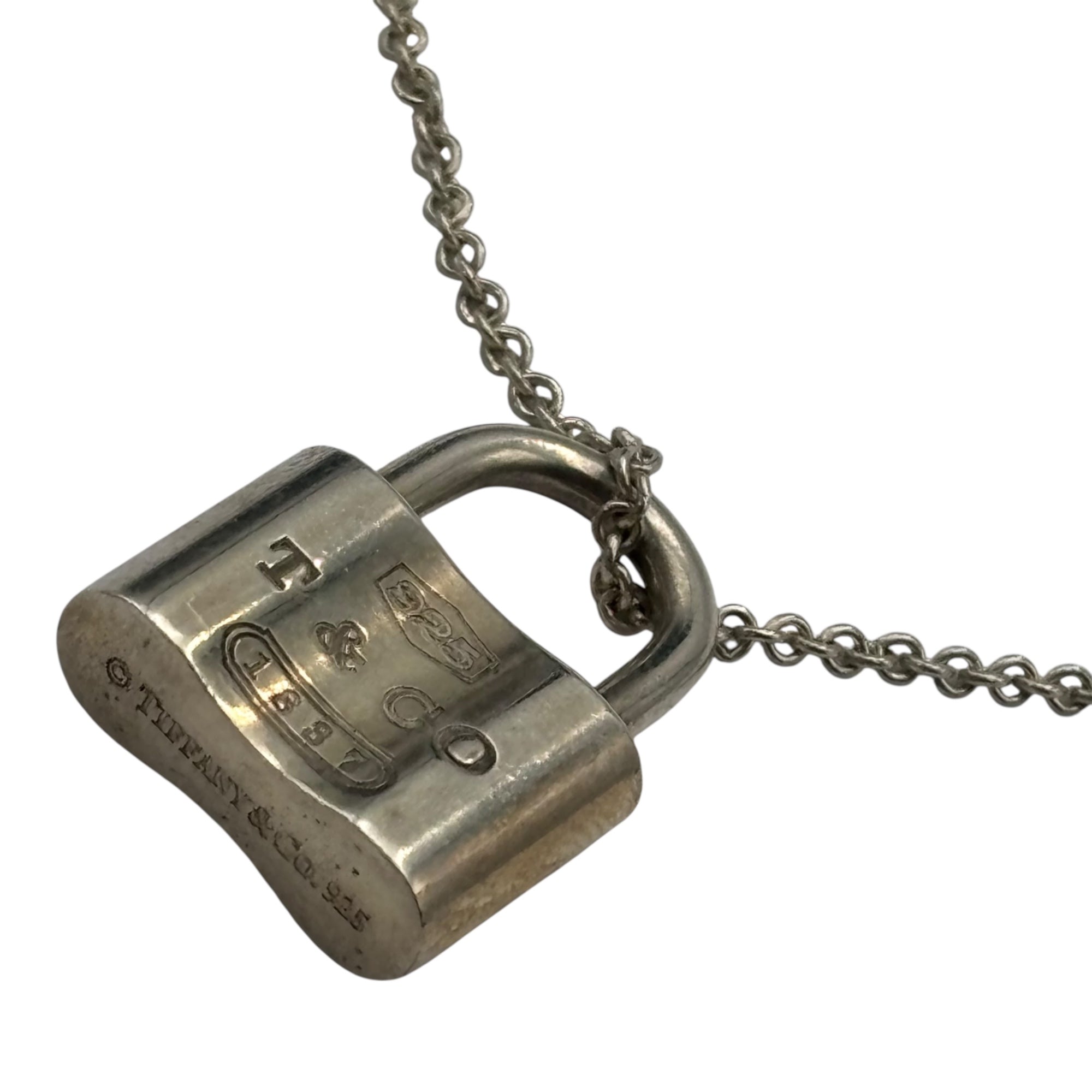 TIFFANY & CO.(ティファニー) Caden Lock Pendant Necklace カデナ ロック ペンダント ネックレス 南京錠 シルバー
