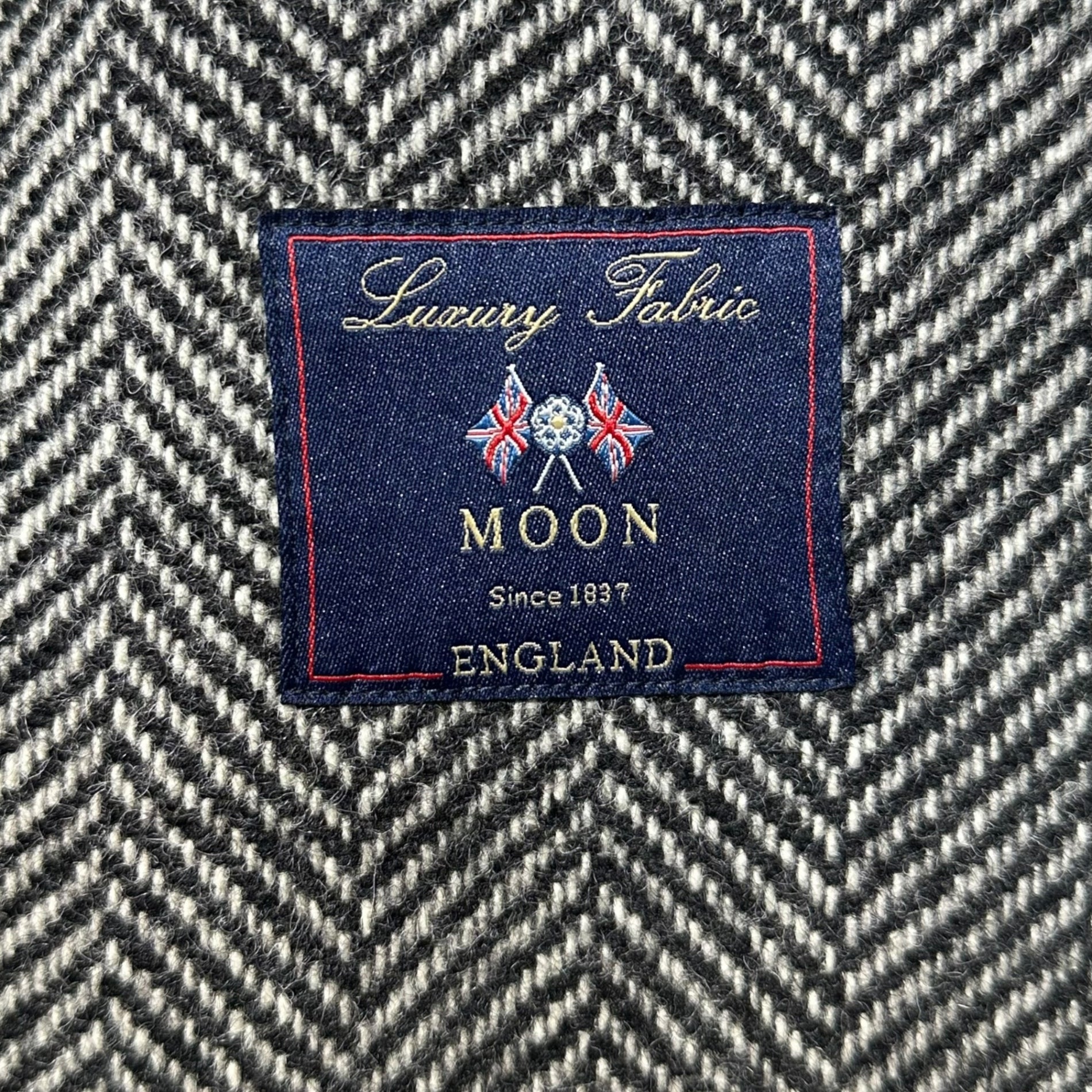 STUDIO NICHOLSON(スタジオニコルソン) Buttonless Herringbone Wool STUDIO NICHOLSON(スタジオニコルソン) Buttonless Herringbone Wool