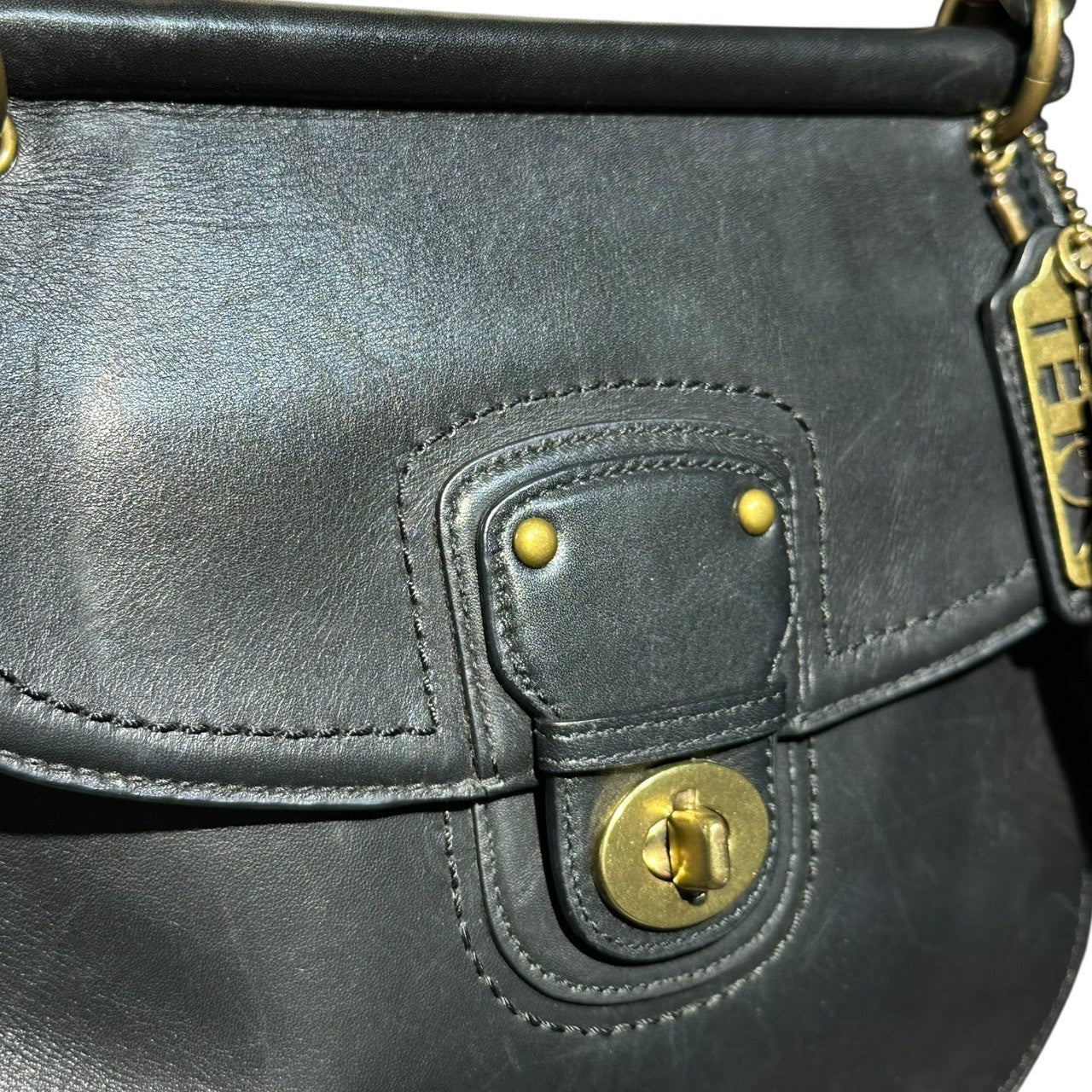 COACH(コーチ) New Willis Turnlock ニューウィリス ターンロック 2WAY ショルダー バッグ 19132 ブラック オールド OLD