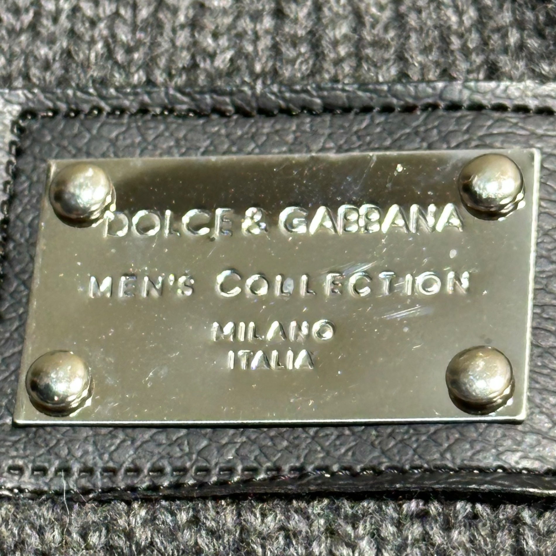 DOLCE&GABBANA(ドルチェ&ガッバーナドルガバ) Logo plate mixed material switching half zip knit ロゴプレート 異素材 切替 ハーフ ジップ ニット グレー