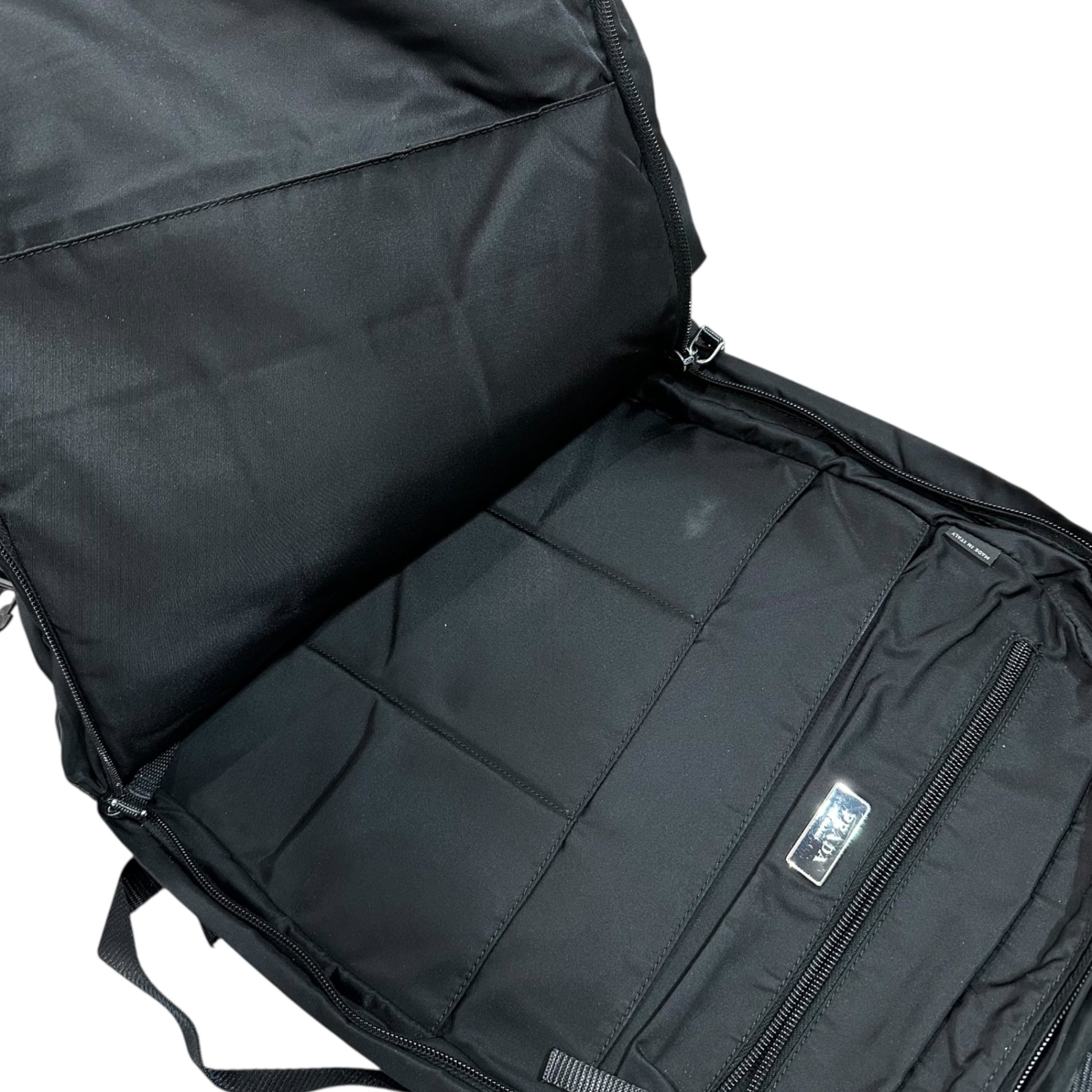 PRADA(プラダ) Drawstring Nylon Backpack ドローコード ナイロン リュックサック バックパック VZ0055 ブラック