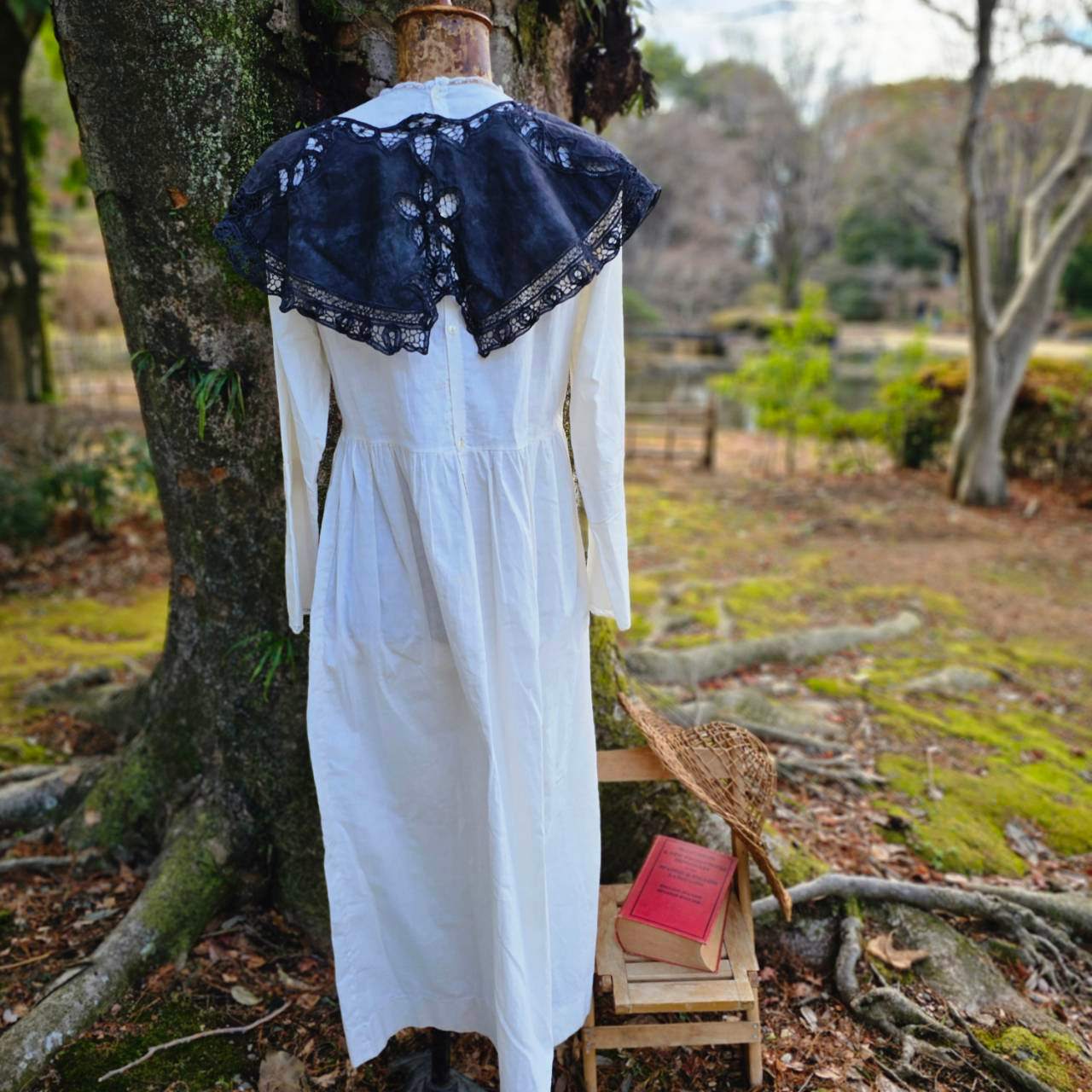 Euro vintage(ヨーロッパヴィンテージ) white batten lace big collar バテンレースの大きなつけ襟 未使用に近い/後染め ブラック