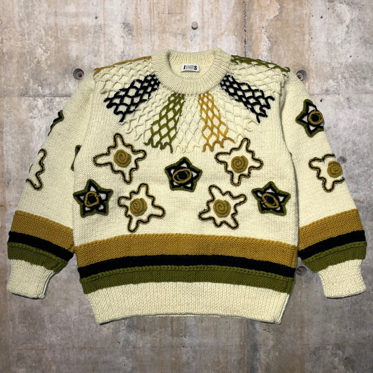 i.s. ISSEY MIYAKE(アイエス イッセイミヤケ) 90’s motif embroidery knit/刺繍ニット IS13-KN005 M マルチ IS