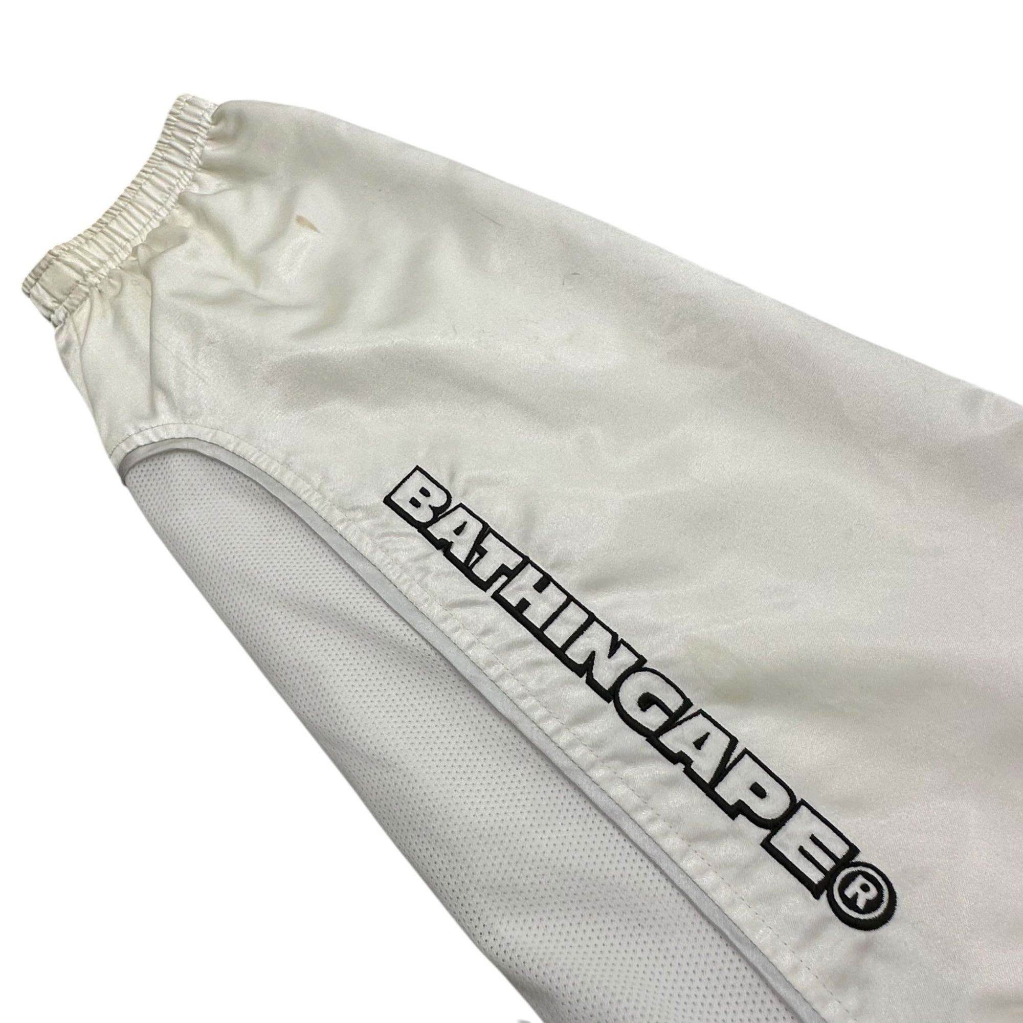 A BATHING APE(アベイシングエイプ) 00's A logo nylon hoodie ロゴ ナイロン パーカー M ホワイト