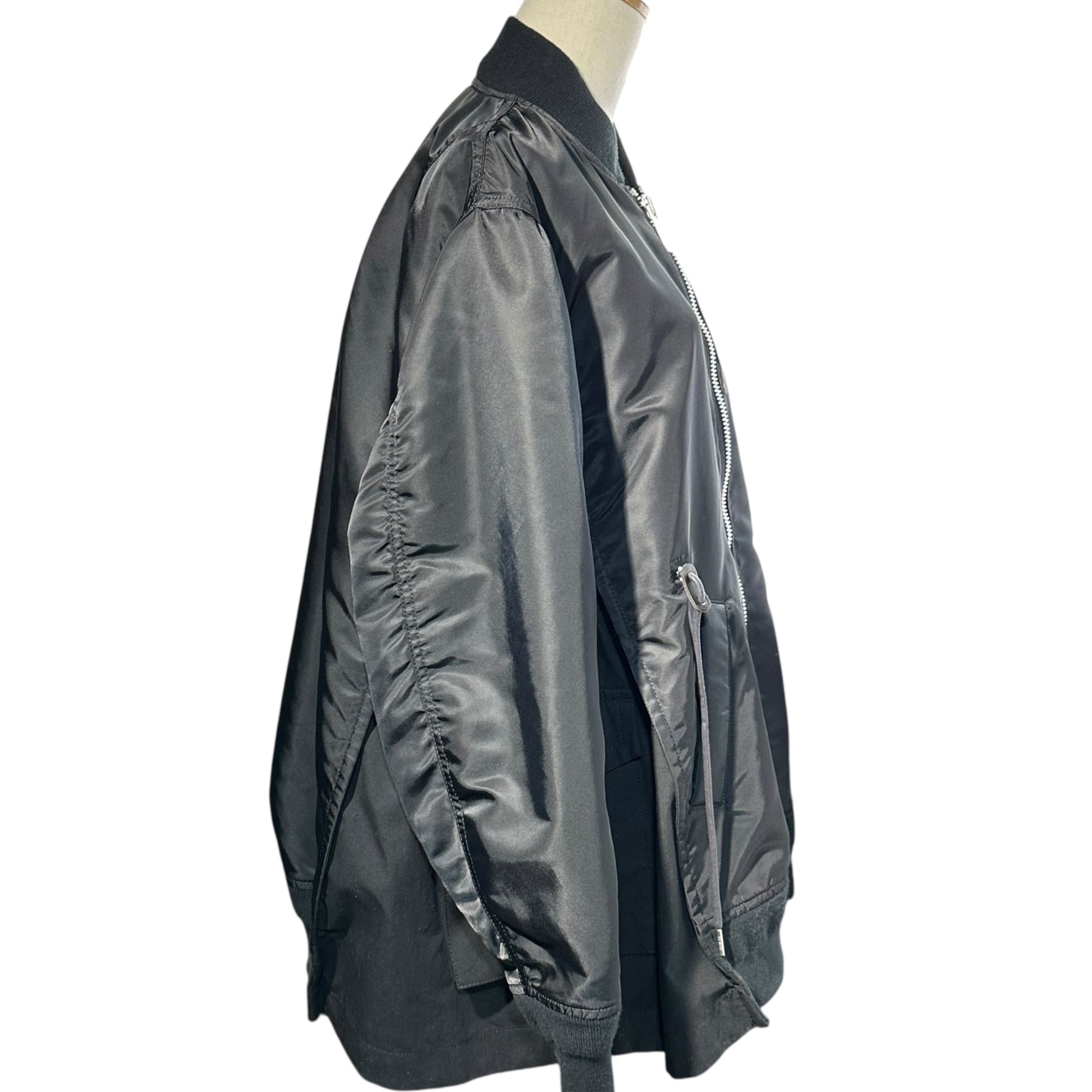 sacai(サカイ) 21AW NYLON TWILL BLOUSON MA-1 ナイロン ツイル ブルゾン 21-05692 3(L程度) ブラック ジャケット