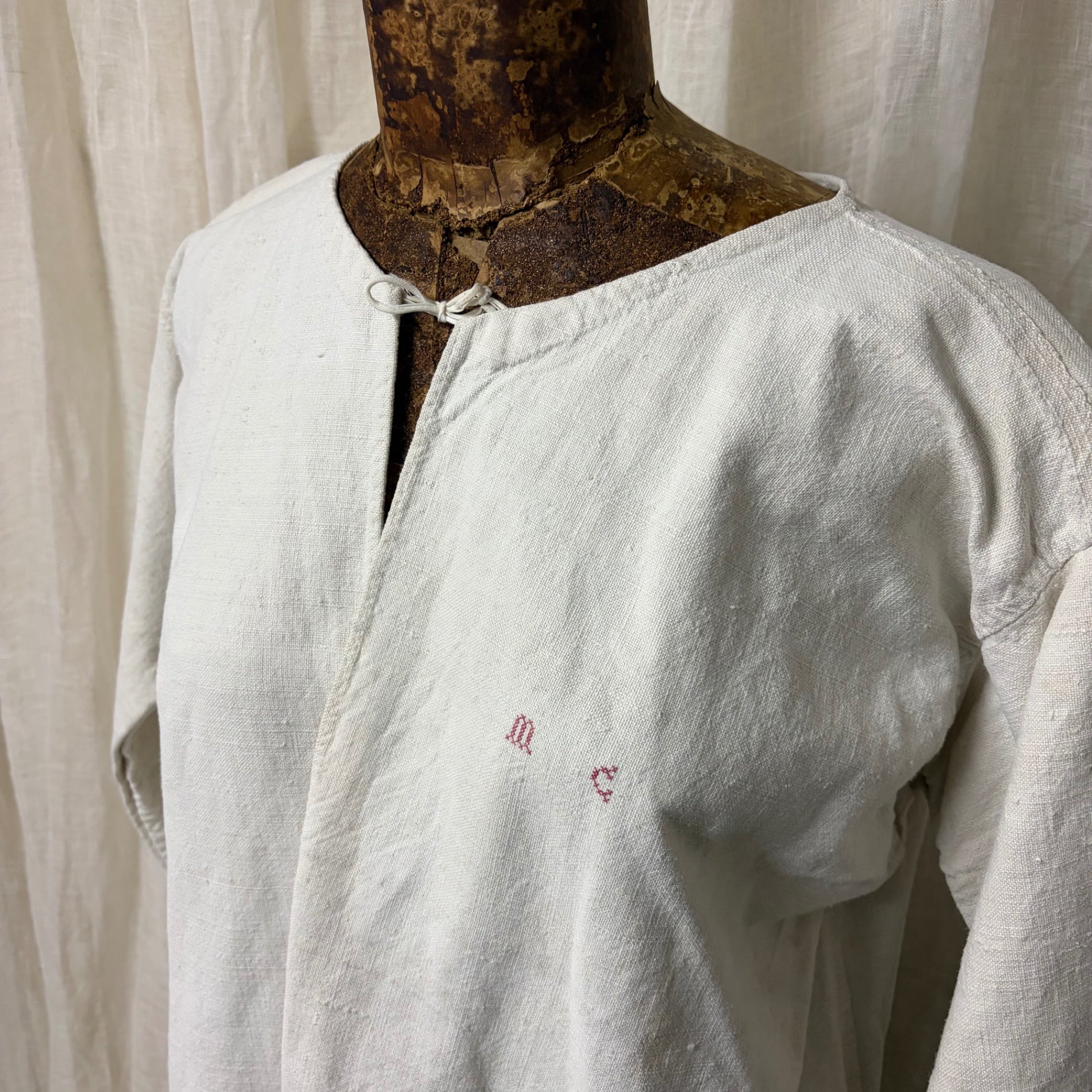 Euro antique(ヨーロッパアンティーク) 20's~ 「M C」 name stich frenchcotton onepiece ネーム刺繍入りフレンチリネンワンピース 表記無し(Lサイズ程度) ベージュ