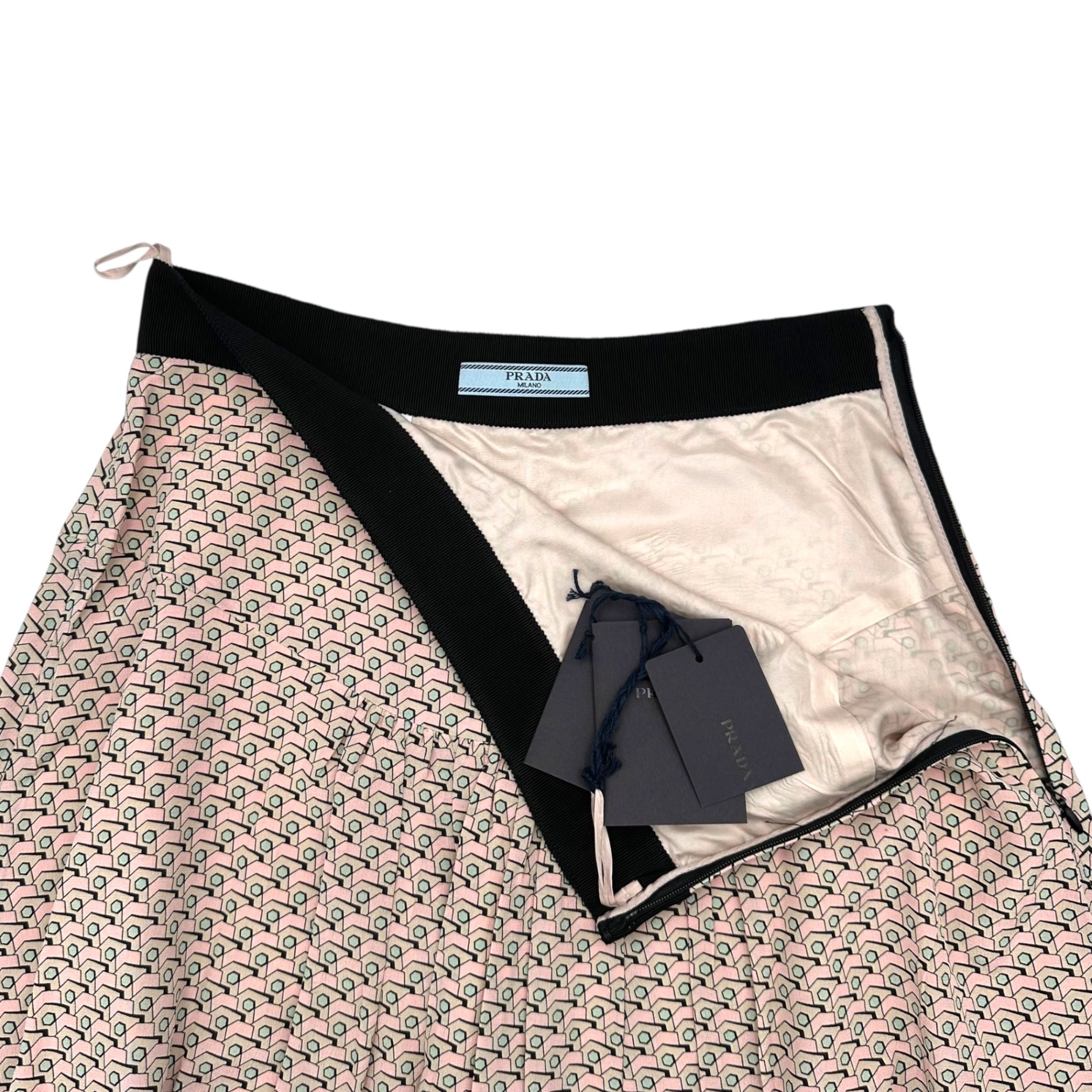 PRADA(プラダ) Pink Dot Silk print skirt シルク ピンク ドット プリント スカート 627309 ZAD90 4778 40(L程度) ピンク×ホワイト