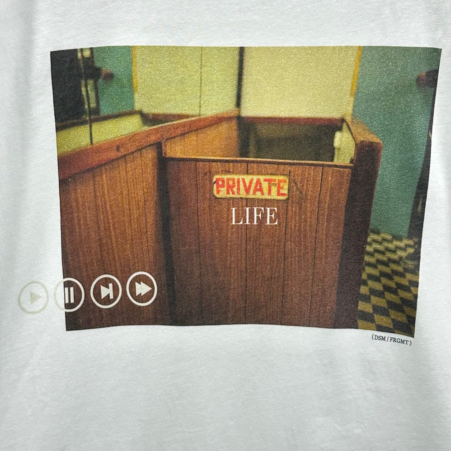 DOVER STREET MARKET×FRAGMENT DESIGN(ドーバーストリートマーケット×フラグメントデザイン) "TableTop" PRIVATE LIFE Tee プリント Tシャツ XL ホワイト