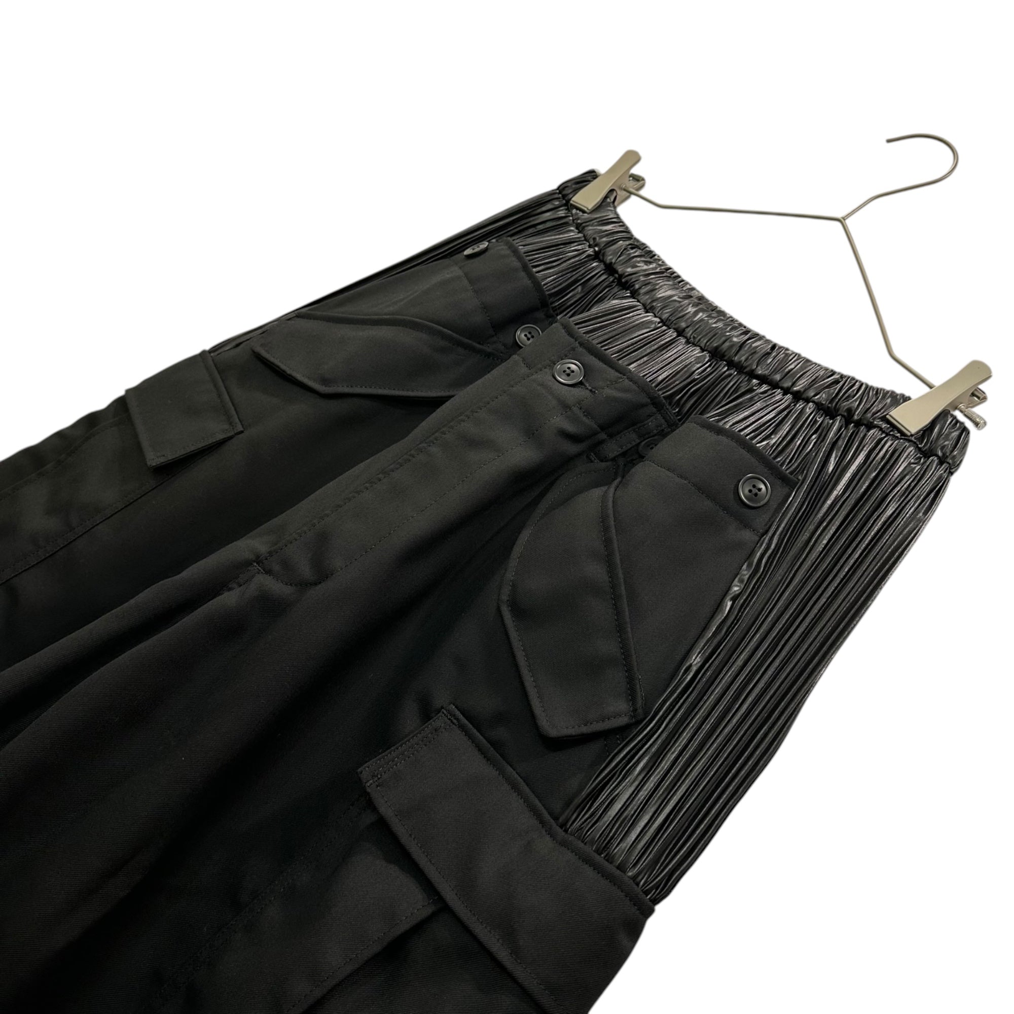 JUNYA WATANABE(ジュンヤワタナベ) 25AW GABARDINE×SATIN CARGO PANTS ギャバジン サテン ドッキング ワイド カーゴ パン JP-P046 XS ブラック AD2025