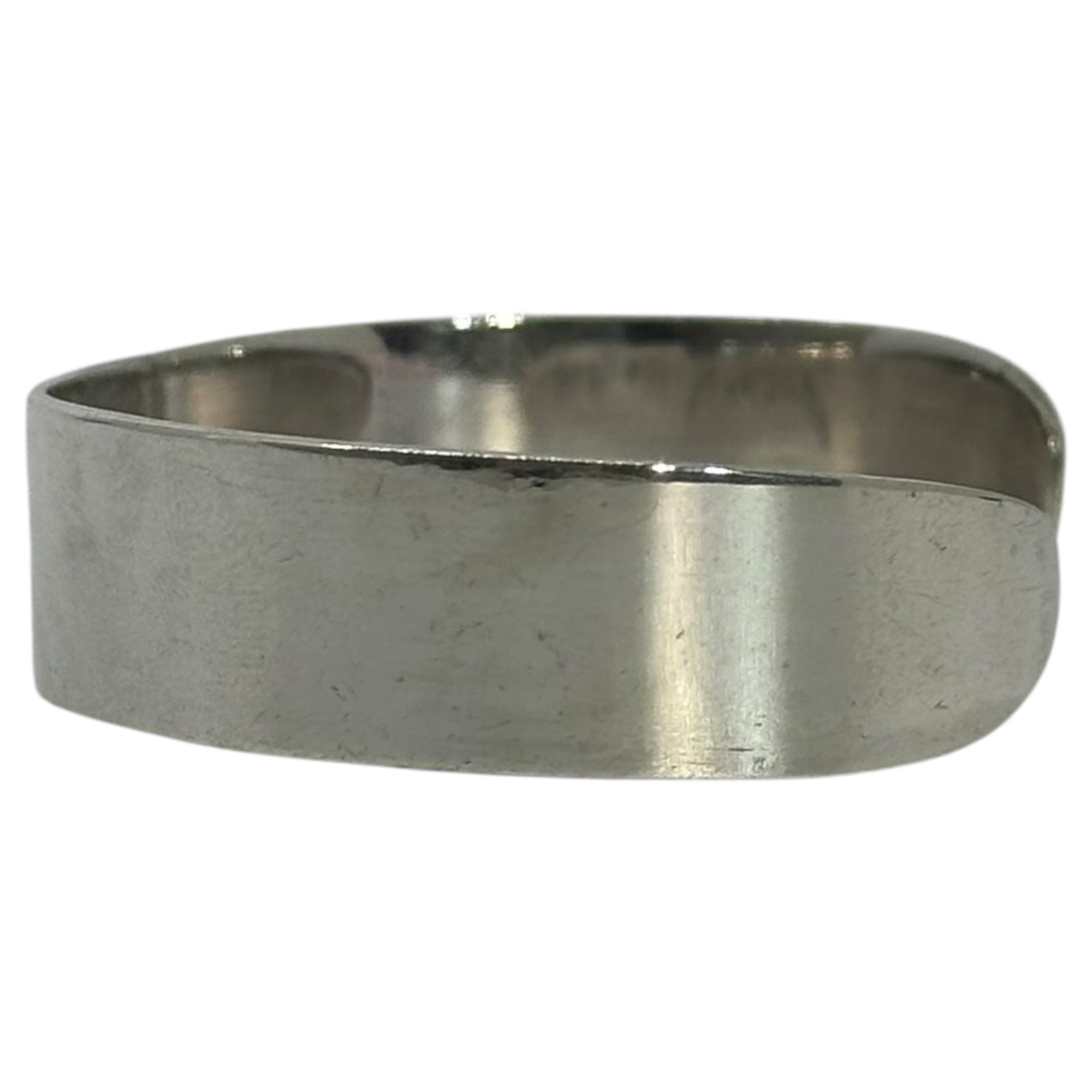 Indian Jewelry(インディアンジュエリー) "Ericka Nicolas Begay" Sterling Silver Plain Bangle ”エリッカ ニコラス ビゲイ 作” 平内ち バングル シルバー