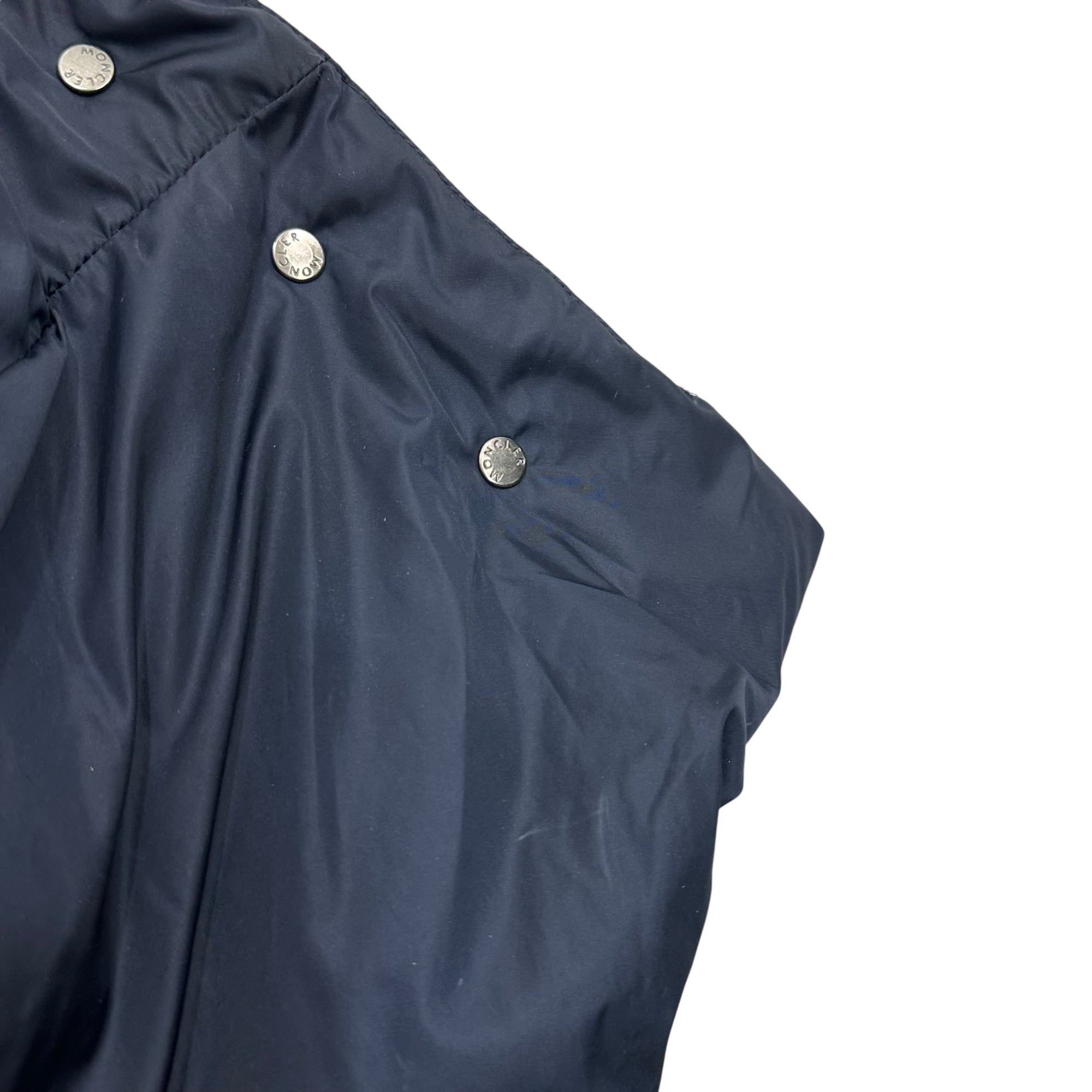 MONCLER ネイビー すそフリルジャンパー MONCLER（フリル ・ ナイロンジャケット）のフリマアイテム一覧