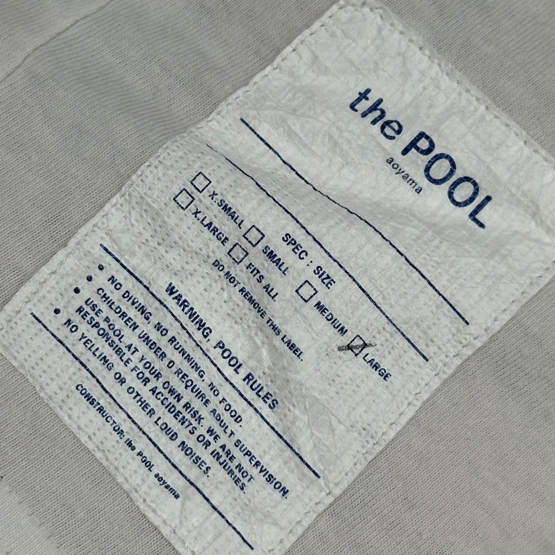 THE POOL AOYMA (ザプールアオヤマ) Neon logo Graphic print s/s T-shirt ネオン ロゴ グラフィック プリント 半袖 Tシャツ Ｌ ホワイト×ライトブルー