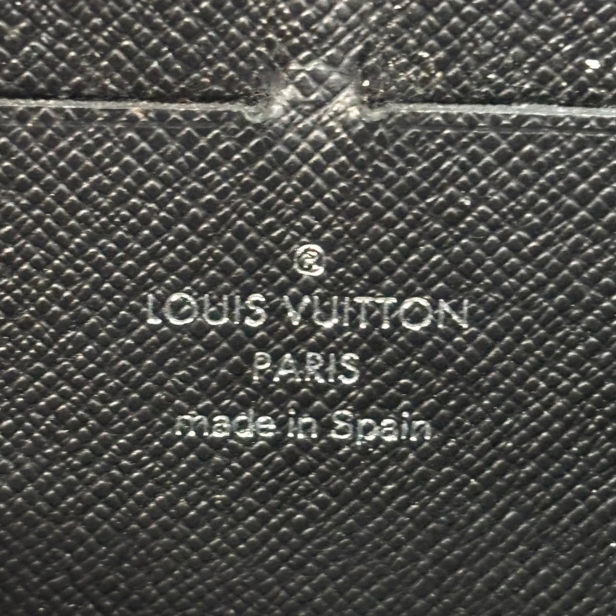 LOUIS VUITTON(ルイヴィトン) Zippy Wallet - Epi Noir ジッピー ウォレット エピ ノワール M61857 ブラック CA4150 長財布 ラウンド ジップ