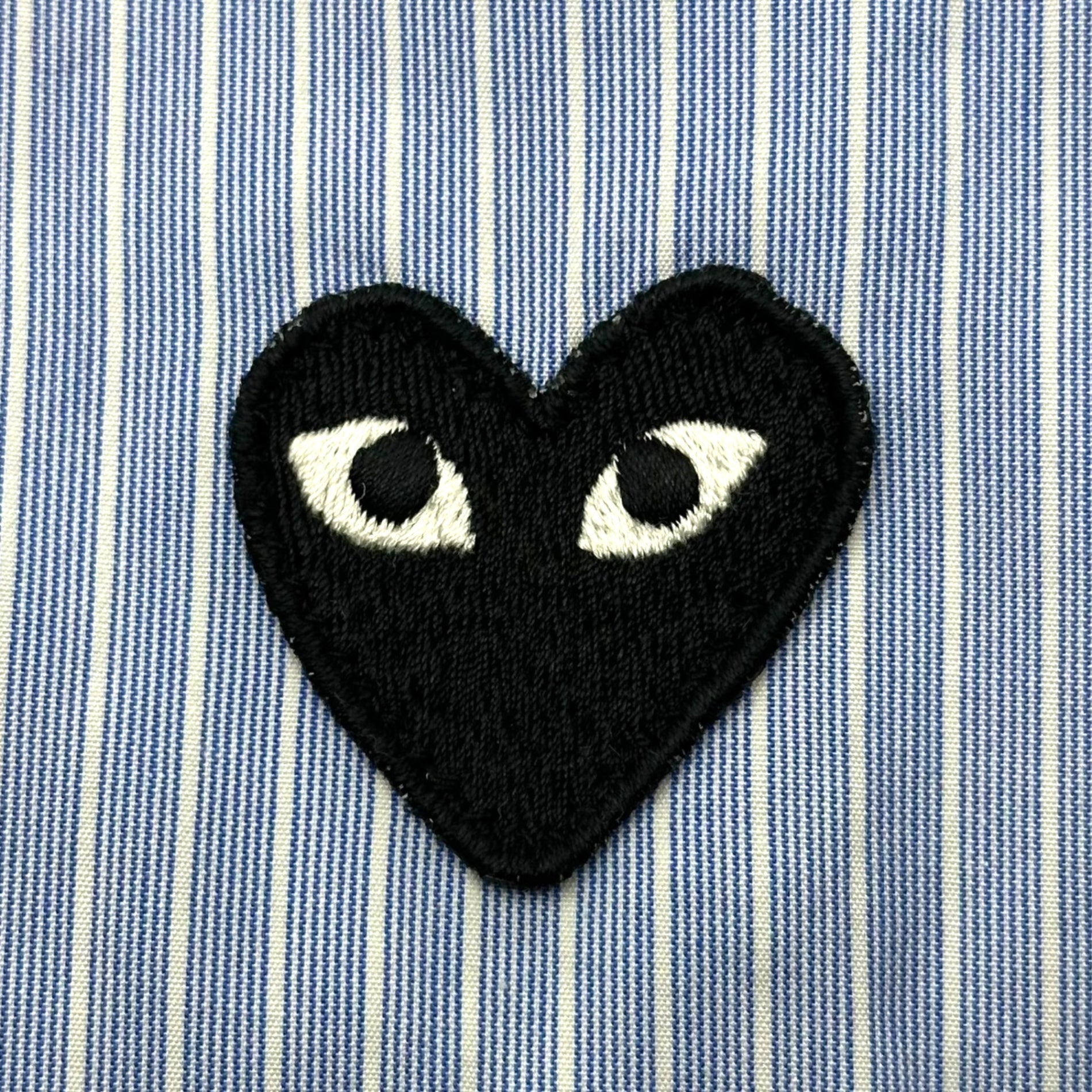 PLAY COMME des GARCONS(プレイコムデギャルソン) SHORT-SLEEVED SHIRTS ハート ワッペン 半袖 ストライプ シャツ AZ-B022 XL スカイブルー AD2021/3