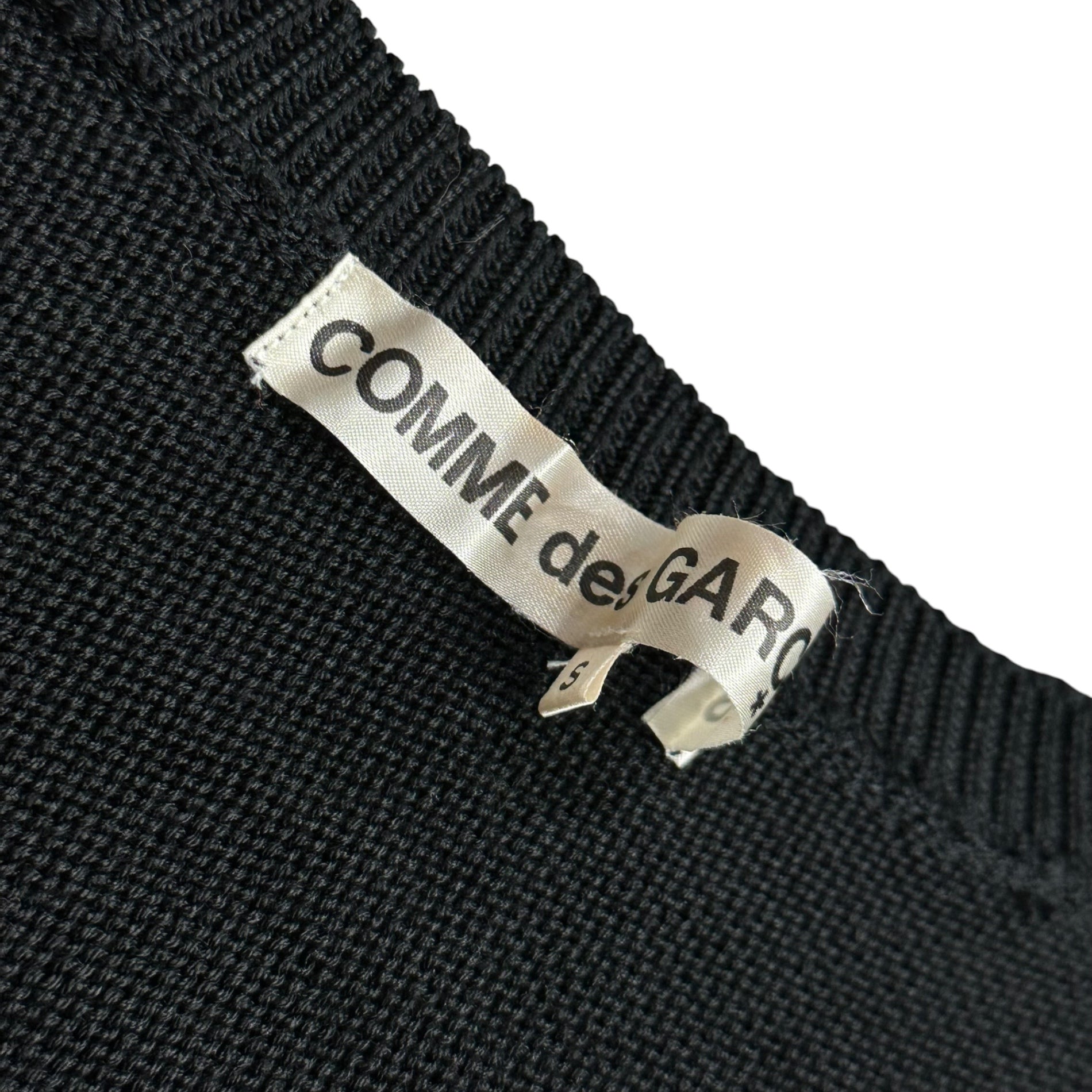 COMME des GARCONS(コムデギャルソン) 1980's V-neck Asymmetrical Silk Knit Vネック 変形 シルク ニット GN-11010S S ブラック AD表記無 80年代 アーカイブ シルク100%