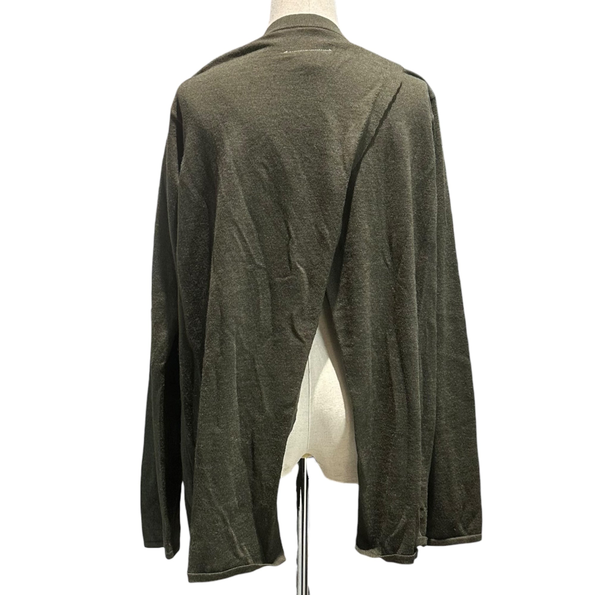 MM6 Maison Margiela(エムエムシックス) 15AW Back Slit V-Neck Low Gauge Knit バック スリット Vネック ローゲージ ニット S32CT0678 S15373 XL カーキ 男性着用可能サイズ
