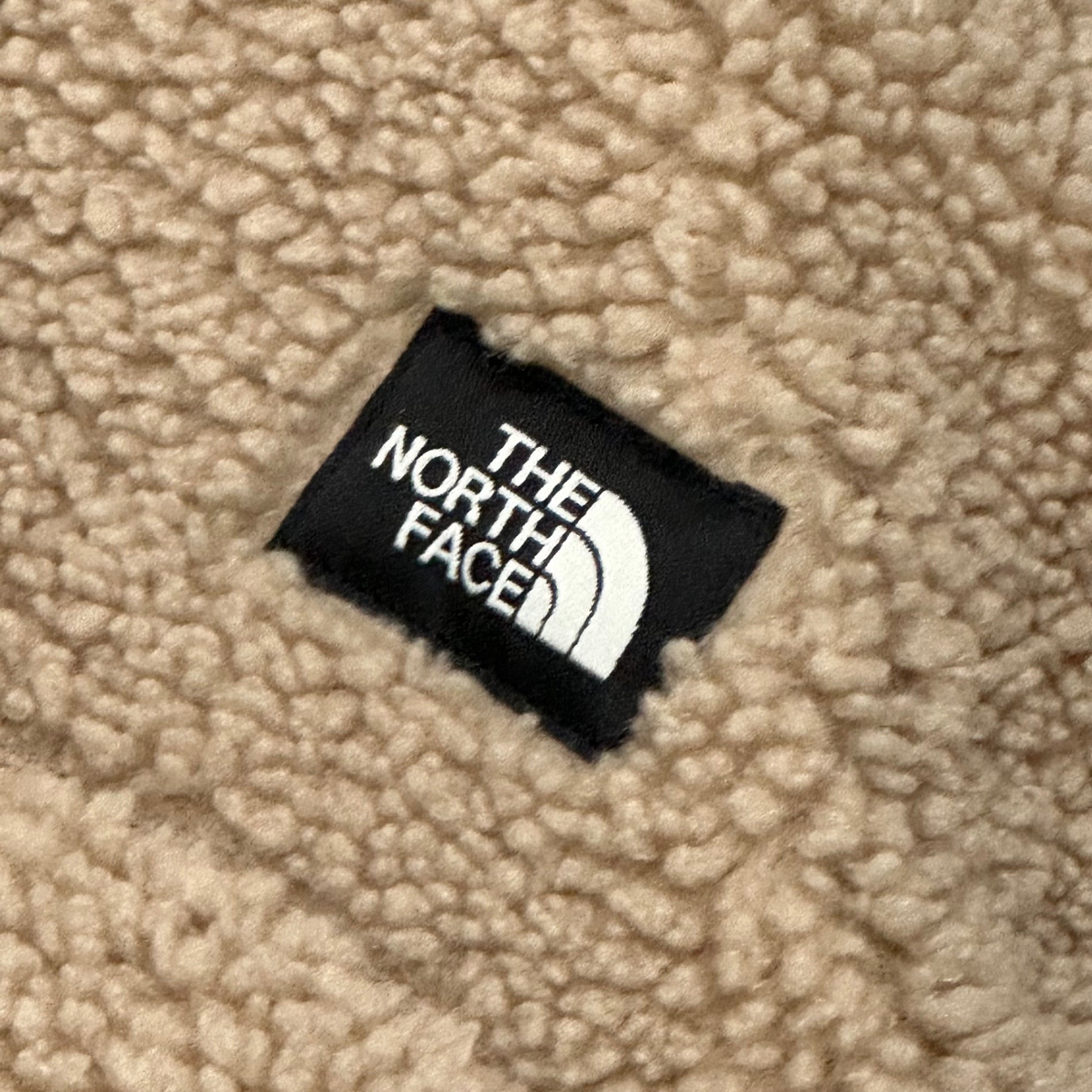 THE NORTH FACE(ノースフェイス) B-Better ON Ball Jacket リバーシブル ビーベター オンボール ジャケット NJ3NP77B L ブラック ボア 中綿 ジャケット