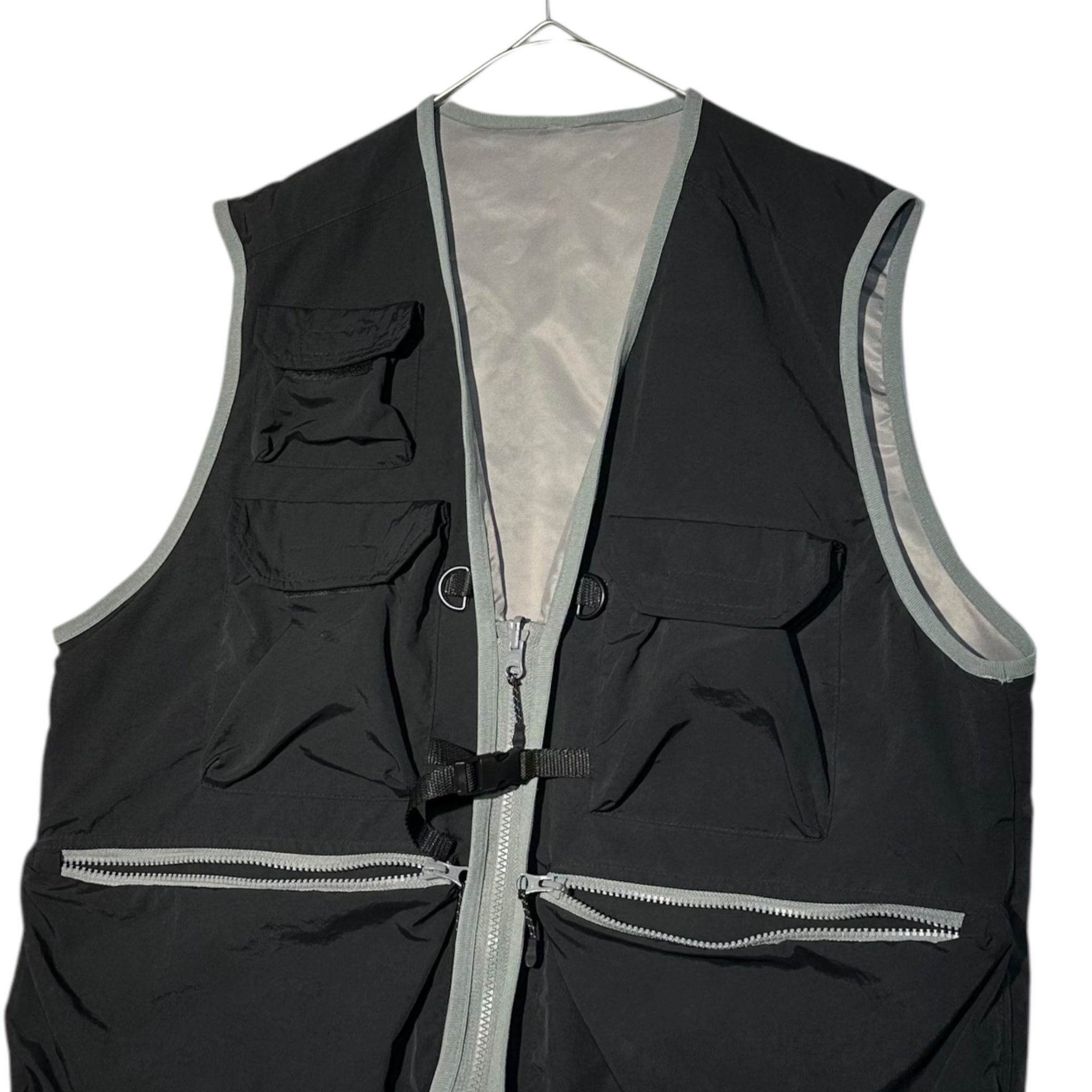 Acy(エイシー) 24SS 2WAY UTILITY VEST ユーティリティー ベスト BSM45-ACY-004 02 ブラック×グレー リバーシブル