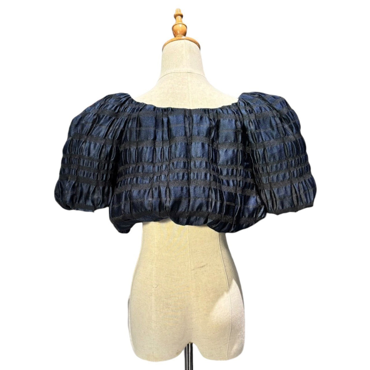 noir kei ninomiya(ノワールケイニノミヤ) 2026SS Puff-Sleeve Short-Length Border Blouse パフスリーブ ショート レングス ボーダー ブラウス 3Q-B013 S ネイビー×ブラック AD2025