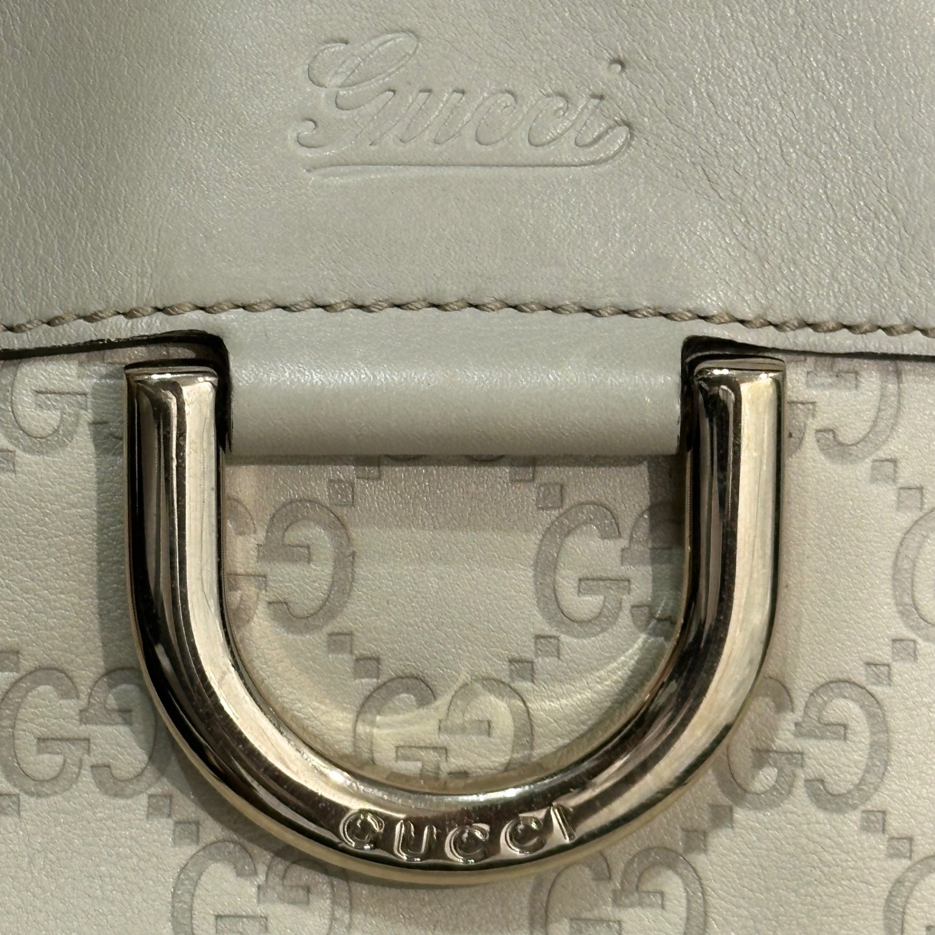 GUCCI(グッチ) Guccissima Abbey Tote グッチシマ アビー レザー トート バッグ 211983 ホワイト ハンド
