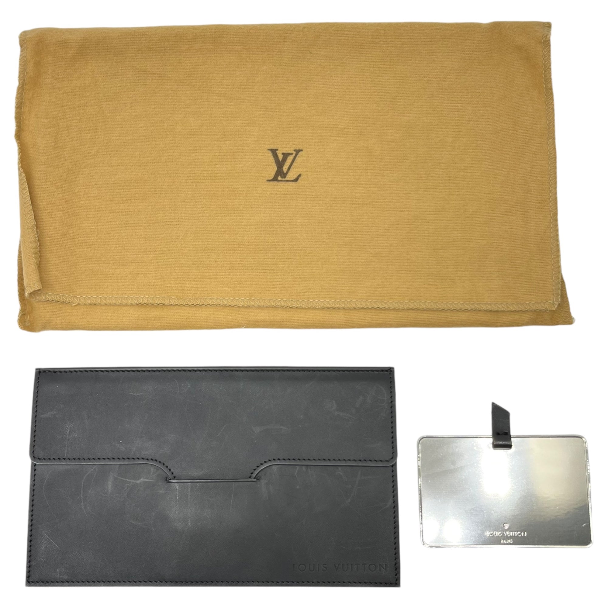 LOUIS VUITTON(ルイヴィトン) Organizer Pochette Anushka MM オーガナイザー ポシェット・アヌーシュカMM  モノグラムミニグラセ M92230 ブラック 財布 ポーチ セカンド バッグ TH1011