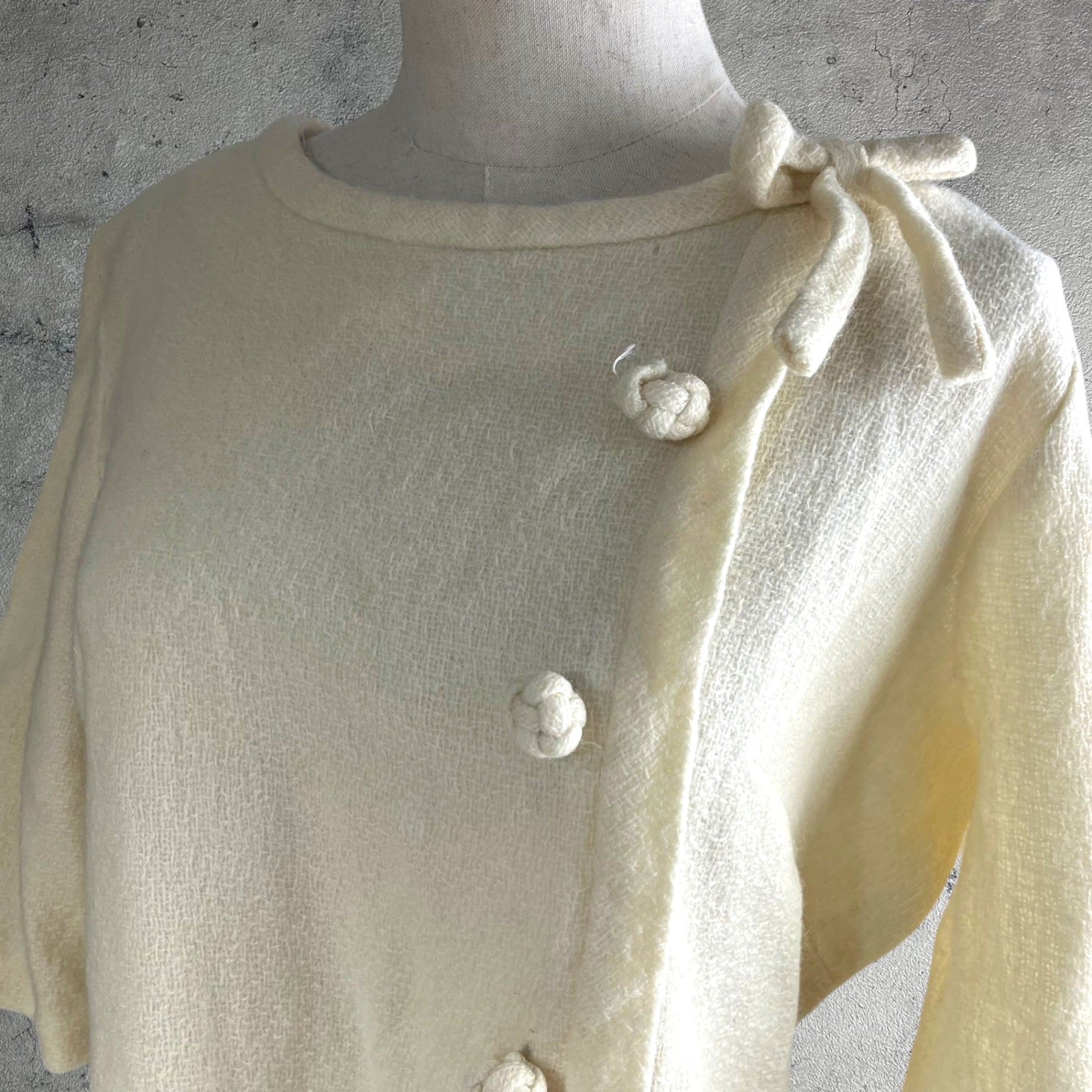 VINTAGE(ヴィンテージ) 60's~ wool knit half sleeve onepiece ニットとデザインボタンの半袖ウールワンピース 表記無し(Mサイズ程度)/袖の裏部分に傷あり ベージュ