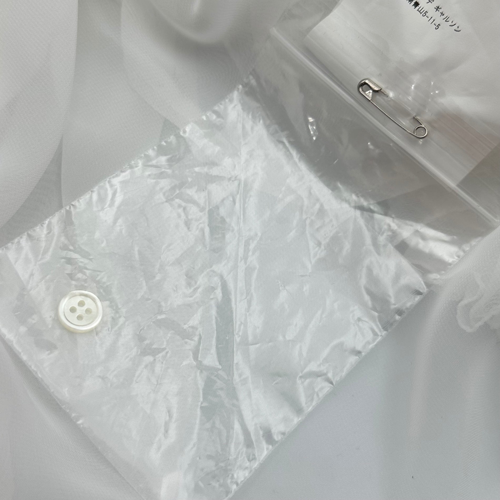 COMME des GARCONS COMME des GARCONS(コムデギャルソンコムデギャルソン) 2026SS Ruffle Sleeve Polyester Blouse フリル スリーブ ポリエステル ブラウス RQ-B009 XS ホワイト AD2025 2026SS コレクションLOOK使用別色