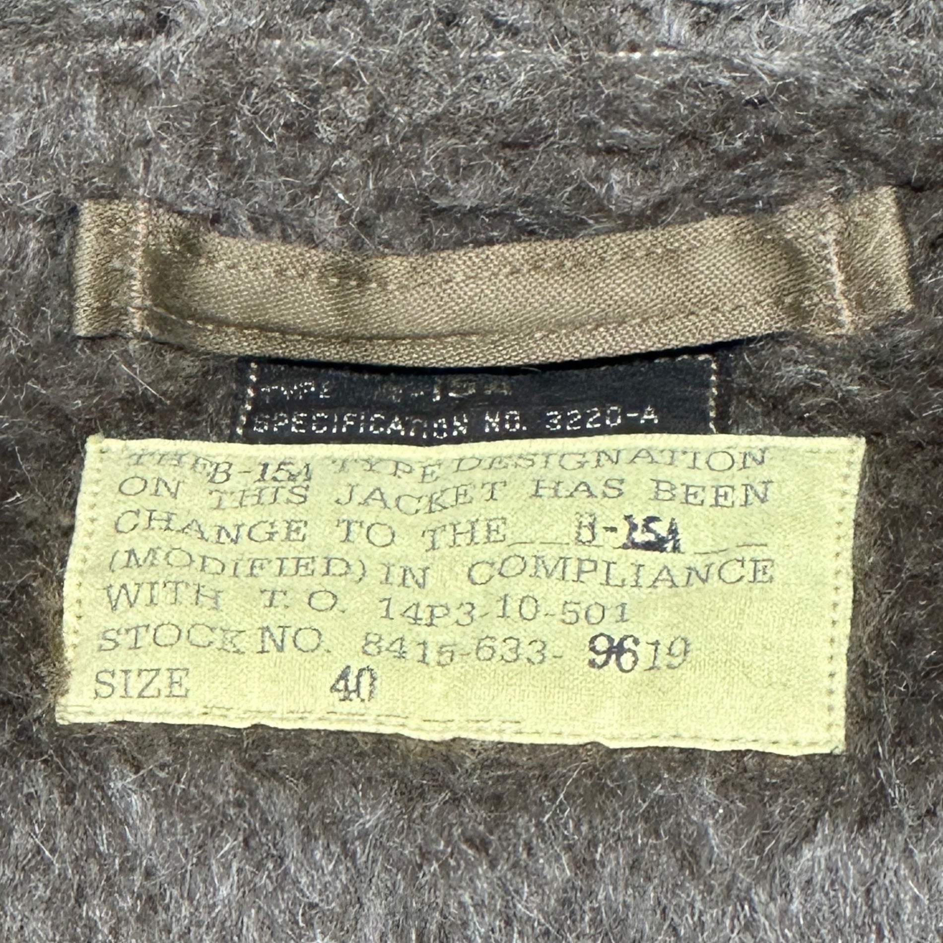 BUZZ RICKSON’S(バズリクソンズ) B-15A MOD モディファイド フライトジャケット 第388爆撃大隊 復刻 フライト ジャケット M13769 40(L程度) カーキ